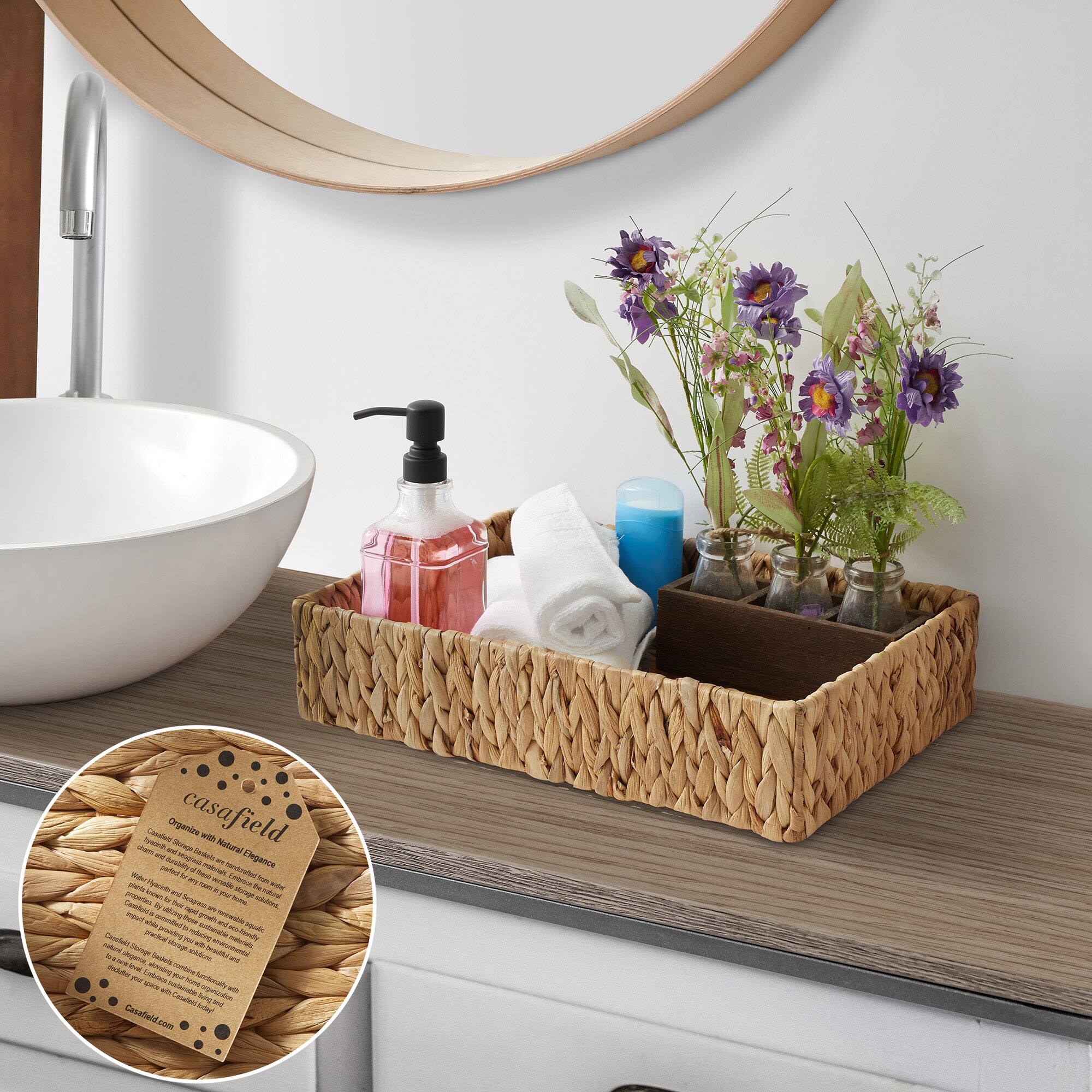 casafild  
Organize with natural elegance  
Clean and fresh, this basket is made from natural seagrass.  
Handmade in Portugal, it is perfect for organizing your bathroom or kitchen.  
The natural seagrass is woven by skilled artisans, making each basket unique.  
The basket is durable and can hold up to 10kg.  
Dimensions: 35cm x 25cm x 10cm  
Material: Natural seagrass  
Care instructions: Wipe clean with a damp cloth.  
casafild.com