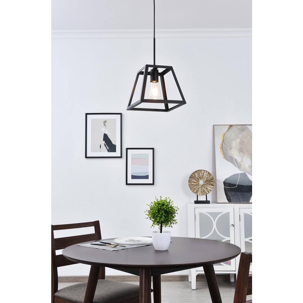 Angle. Living District - Resolute 1 light black Pendant - Black.
