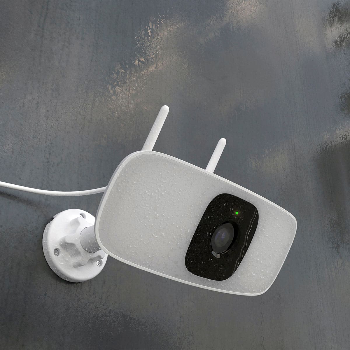 Alt View 5. Lorex - 2K Floodlight Wi-Fi Security Camera (with App Controlled Horizontal Pan) - White.