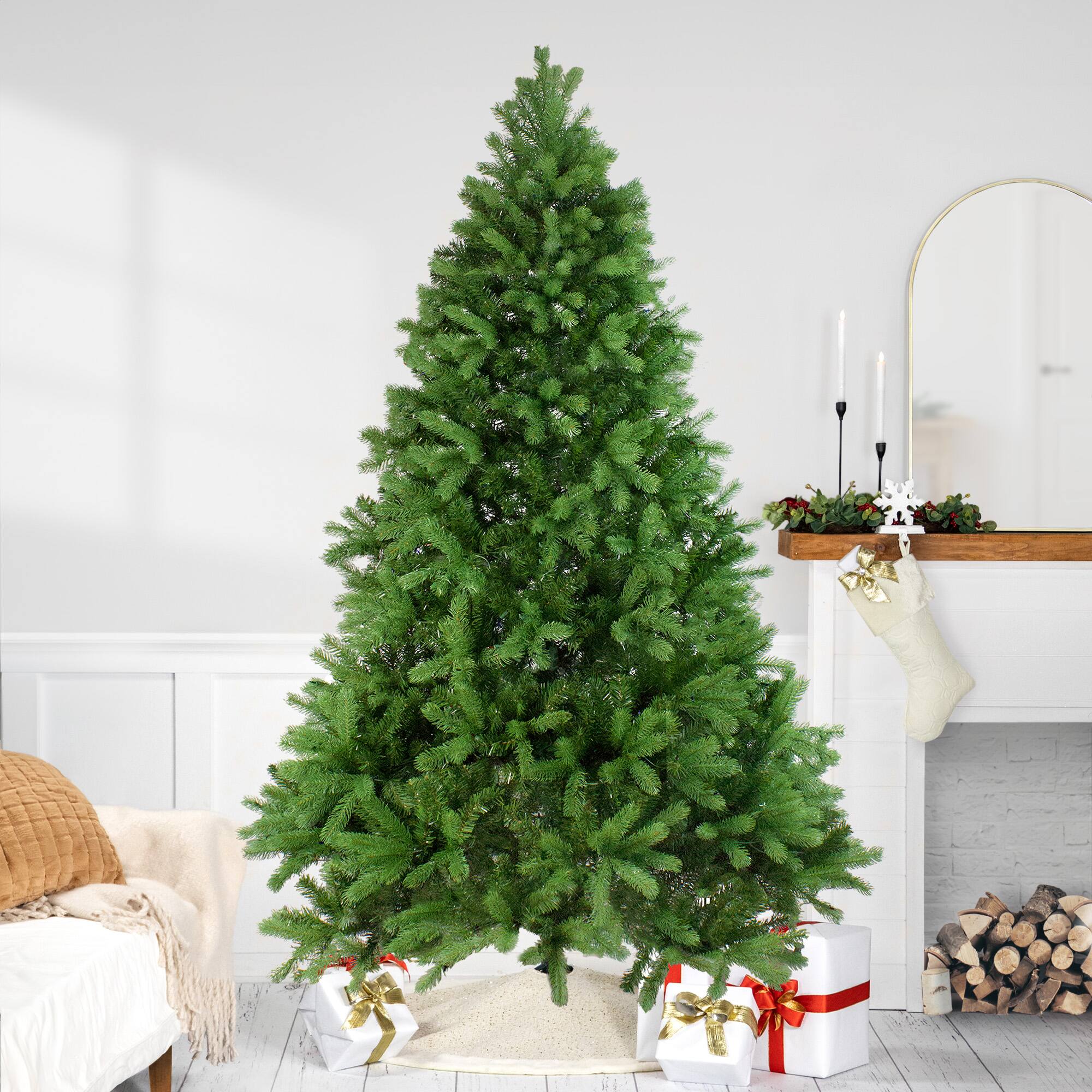 Northlight - Real Touch™️ Full Noble Fir Artificial Christmas Tree - Unlit - 7.5' - Green