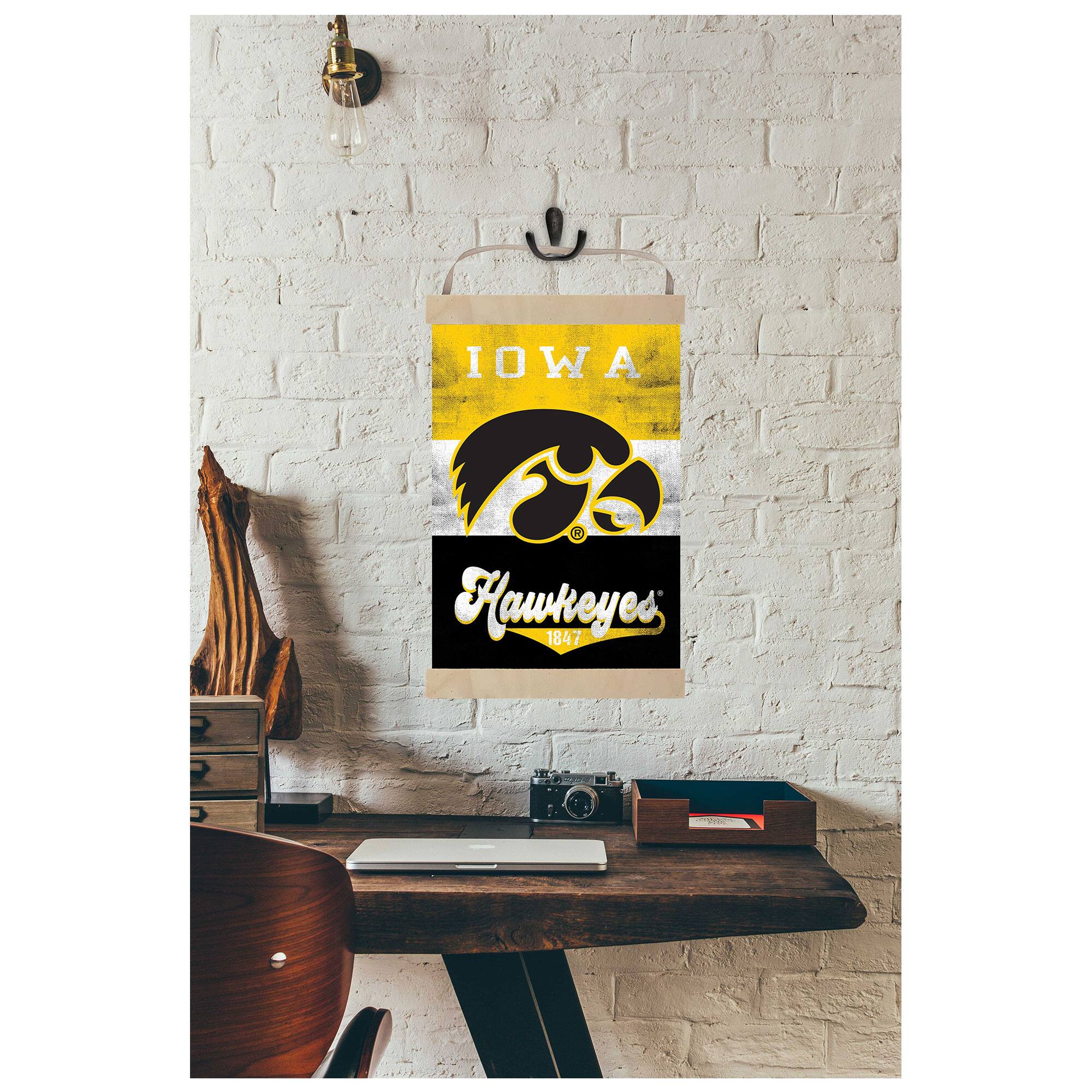 Jardine Iowa Hawkeyes Retro Logo Banner Sign Yellow - Best Buy