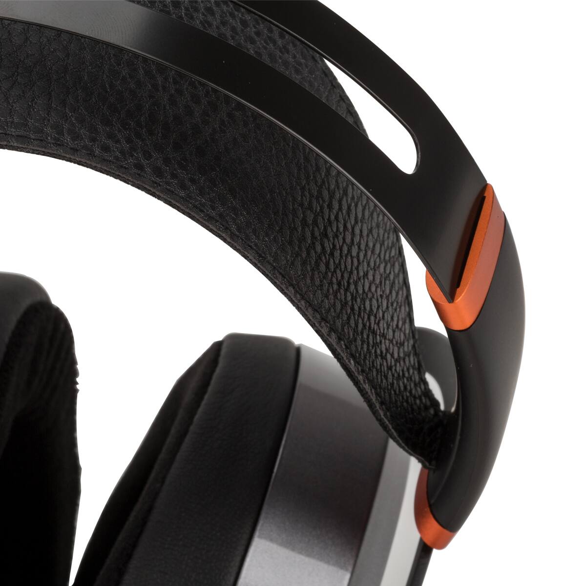 Alt View 4. HiFiMan - HiFiMan HE-560 V2 Premium Planar Magnetic Headphones.