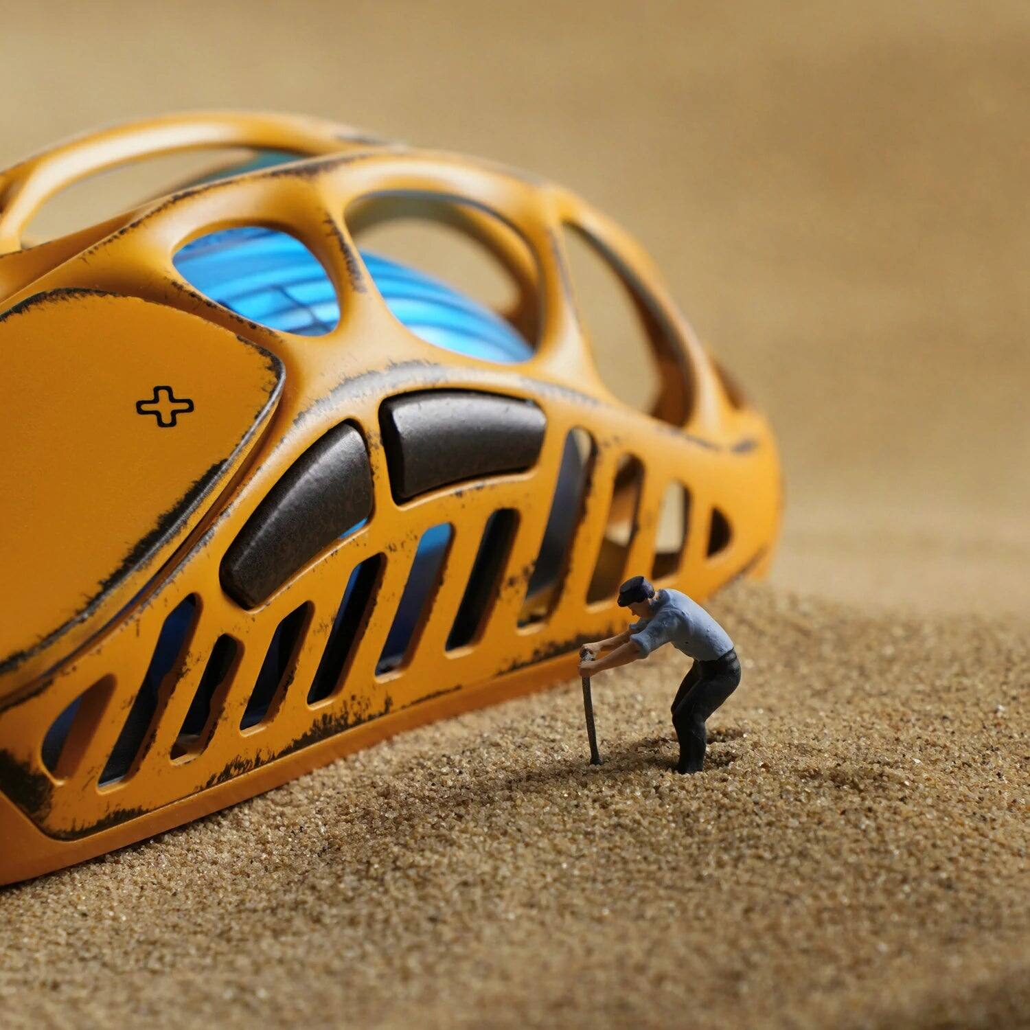 Left. GravaStar - GravaStar Mercury X Wireless Gaming Mouse Special Edition Battle-Worn Yellow - Battle-Worn Yellow.