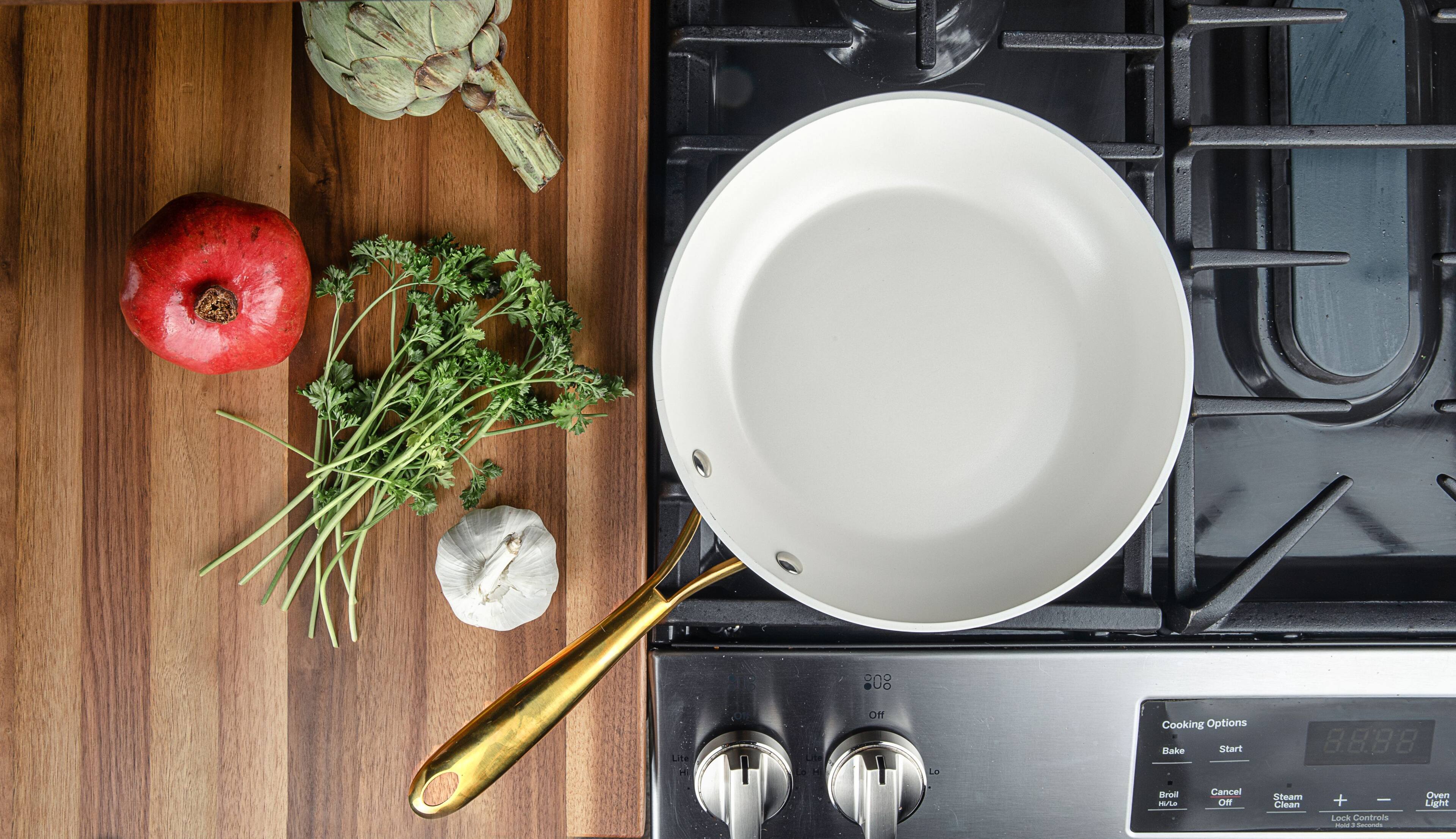 Cooking Options Bake Start 8.8.88 Broil Lite H/L Off Cancel Steam Clean + - Lock Controls Oven Light