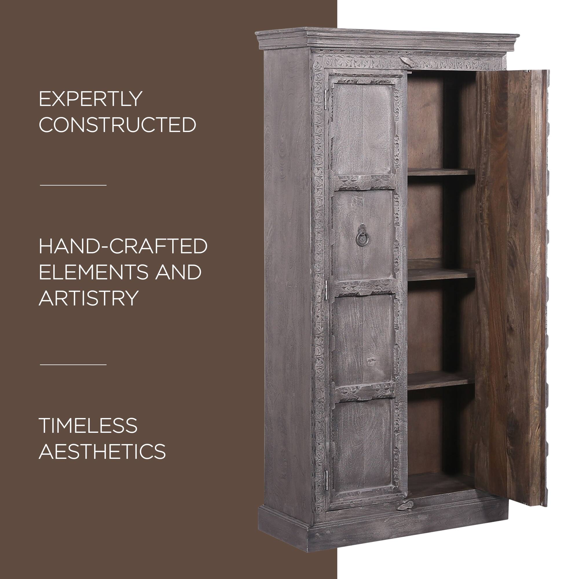 EXPERTLY CONSTRUCTED

HAND-CRAFTED ELEMENTS AND ARTISTRY

TIMELESS AESTHETICS