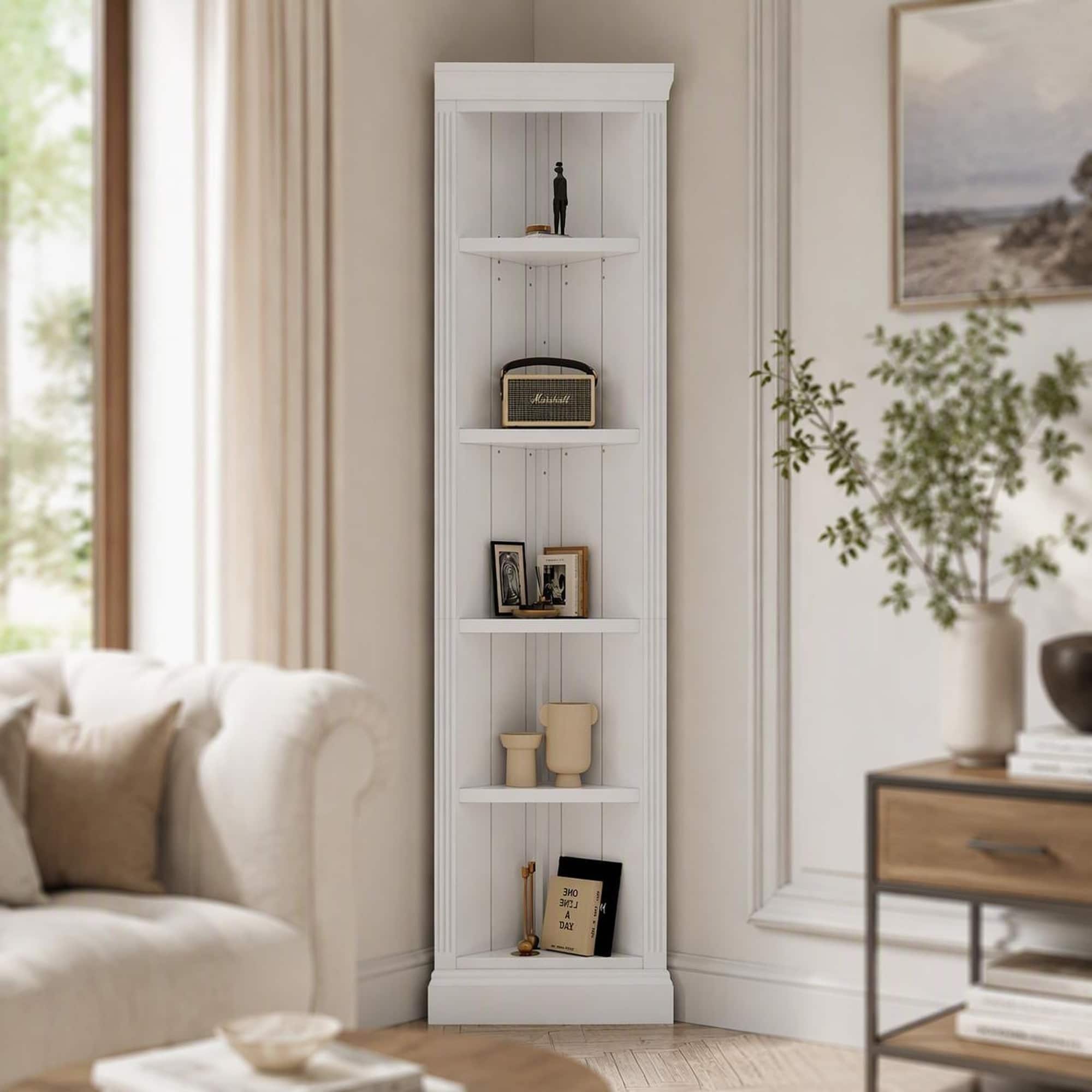 RYHNUYNE - 83.4 in 5-Tier Corner Shelf with Adjustable Feet Solid Wood Frame and MDF Board Open Display Stand - White