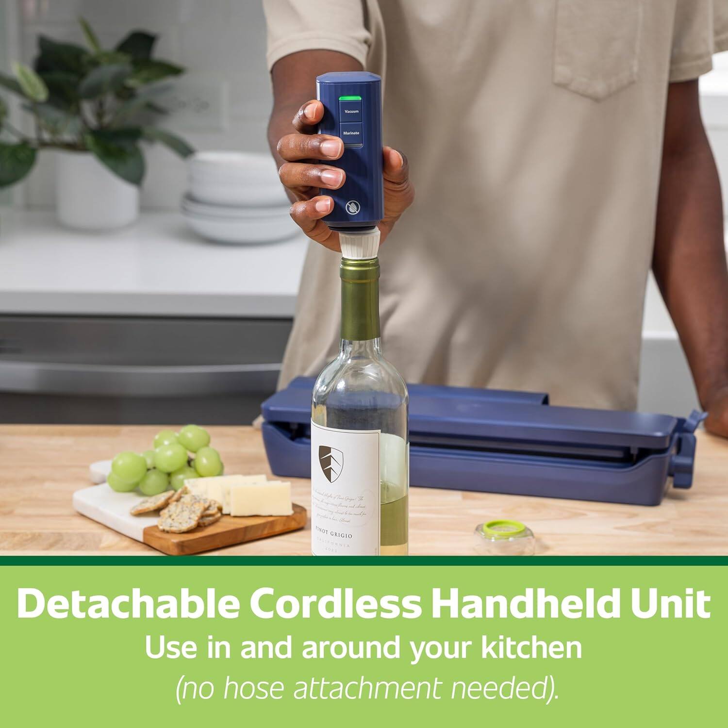 IM GRIGIO Detachable Cordless Handheld Unit Use in and around your kitchen (no hose attachment needed).