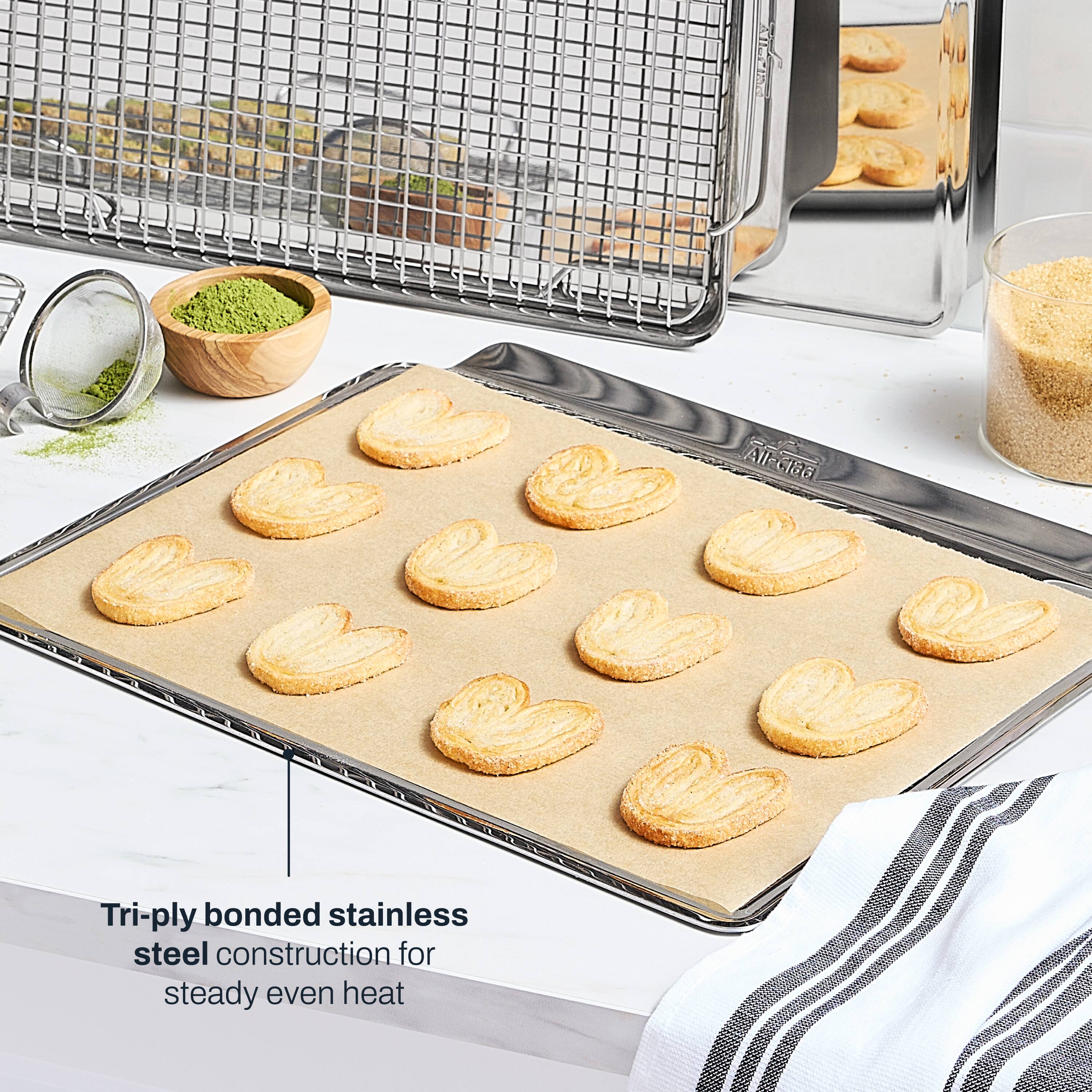 Ali-Craa

Tri-ply bonded stainless steel construction for steady even heat