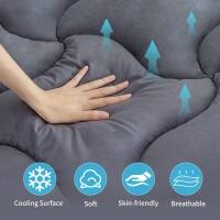 Cooling Surface  
Soft  
Skin-friendly  
Breathable