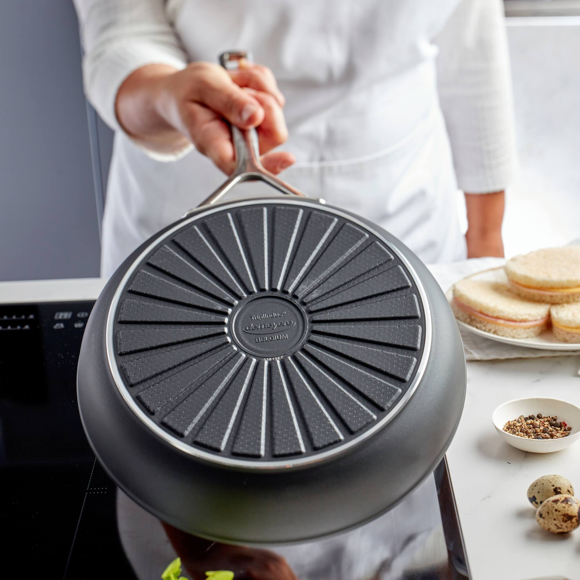 mollhon damoyu MUOR 13E