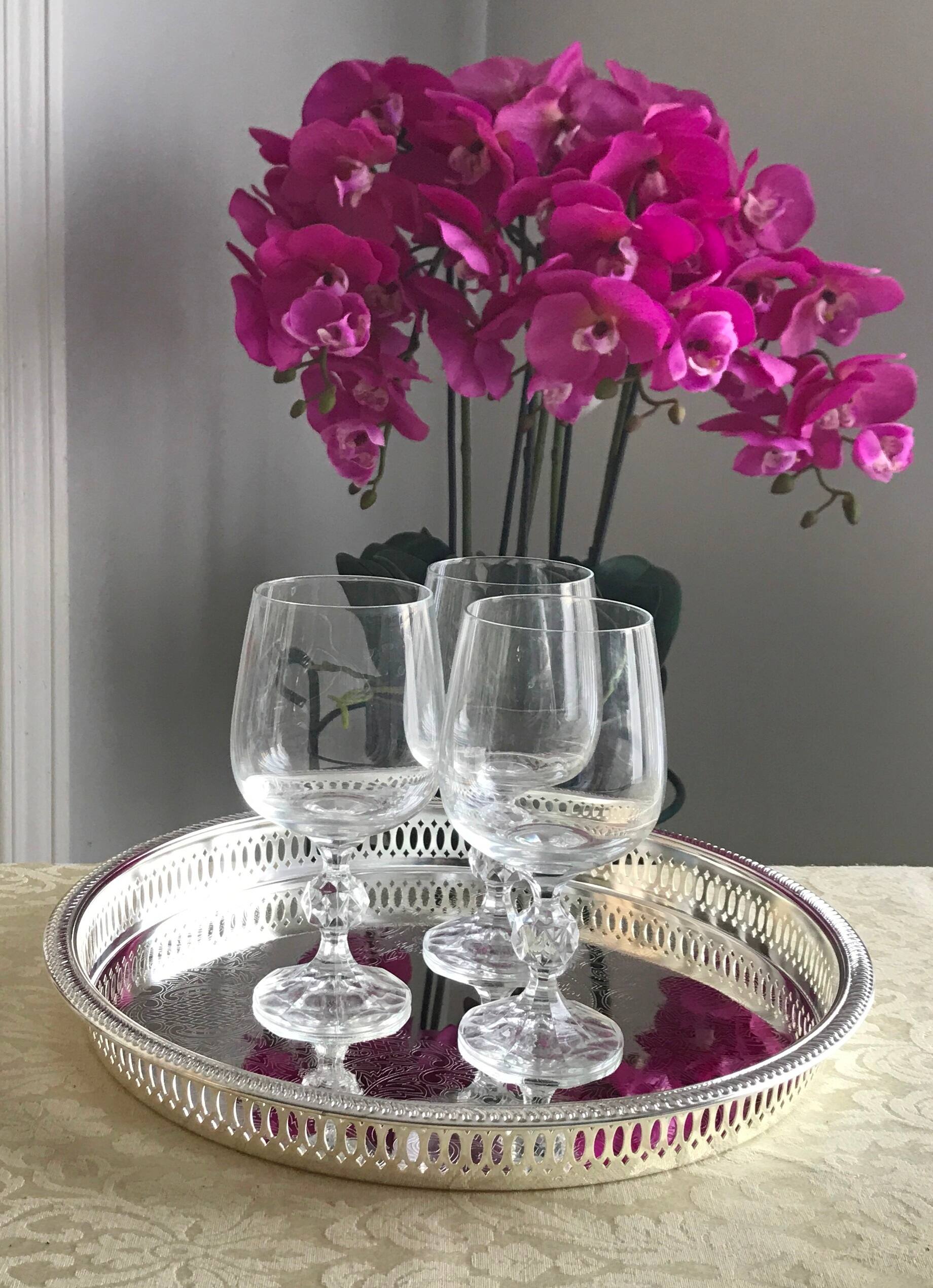 Angle. Jiallo - Elegance Plated Gallery Tray - Silver.