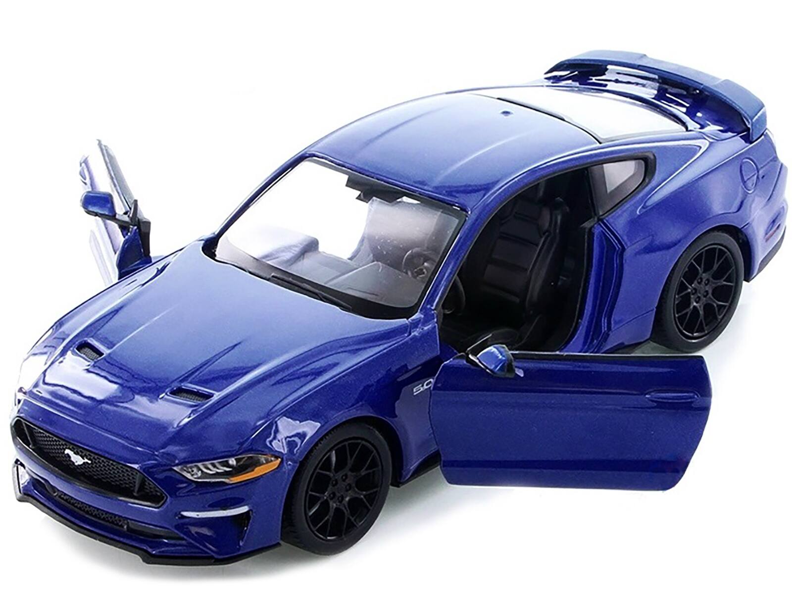 Alt View 1. Motormax - 2018 Ford Mustang GT 5.0 Blue with Black Wheels 1/24 Diecast Model Car by Motormax.