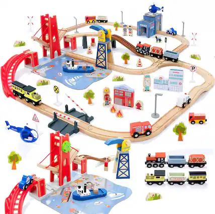 - TRAIN POLICE RAT K EPRAL R + + TO IPATION POLICE !!! TRAIN
Corrected text: "TRAIN POLICE RAT K EPRAL R + + TO IPATION POLICE !!! TRAIN"