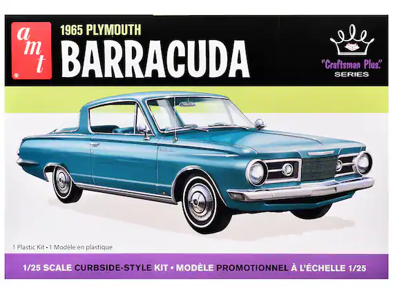 a 1965 PLYMOUTH BARRACUDA "Craftsman Plus" SERIES
1 Plastic Kit • 1 Modèle en plastique
1/25 SCALE CURBSIDE-STYLE KIT • MODÈLE PROMOTIONNEL À L'ÉCHELLE 1/25