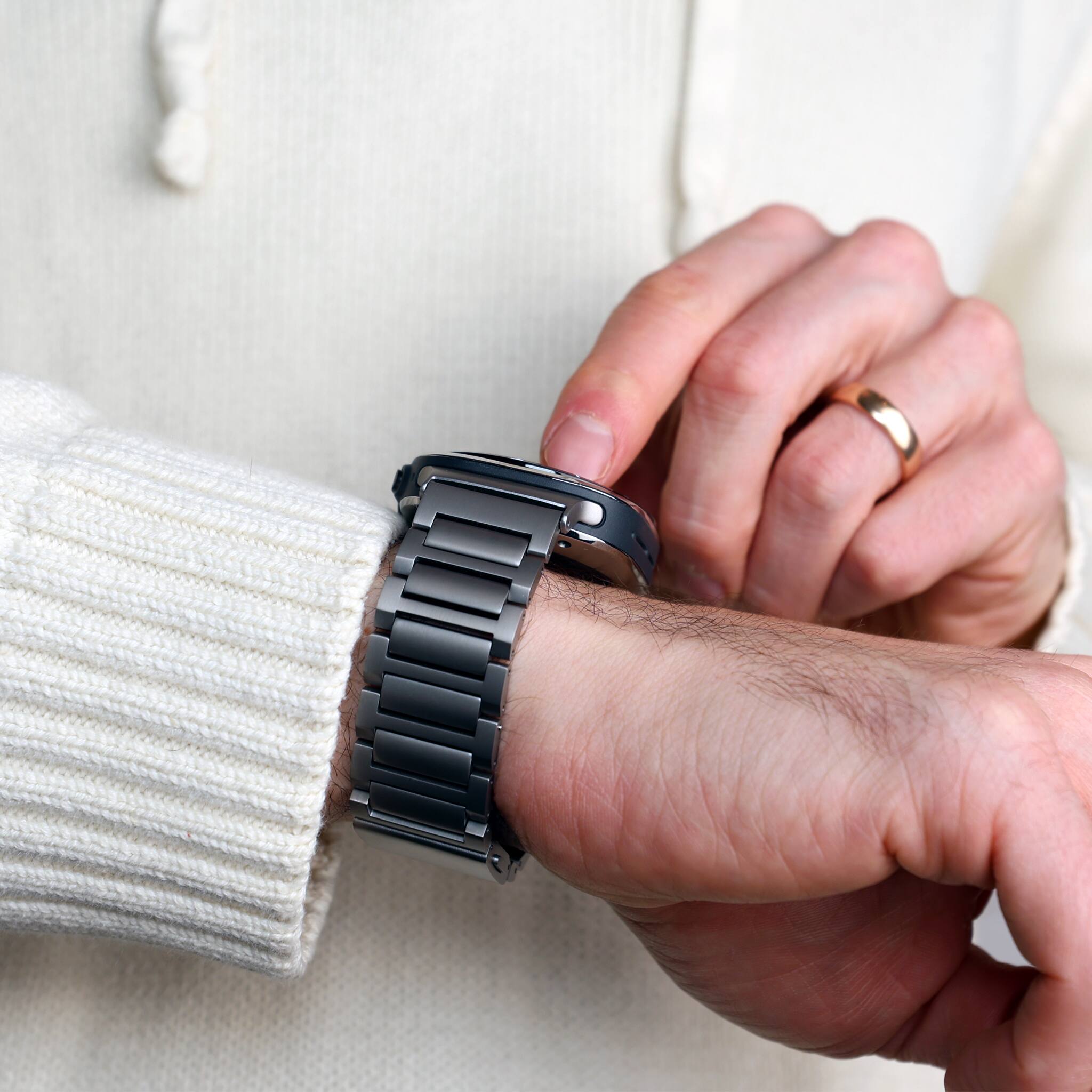 Alt View 2. Ultra Supply Co - Titan G4 Titanium Band for Galaxy Watch Ultra 47mm - Gray.