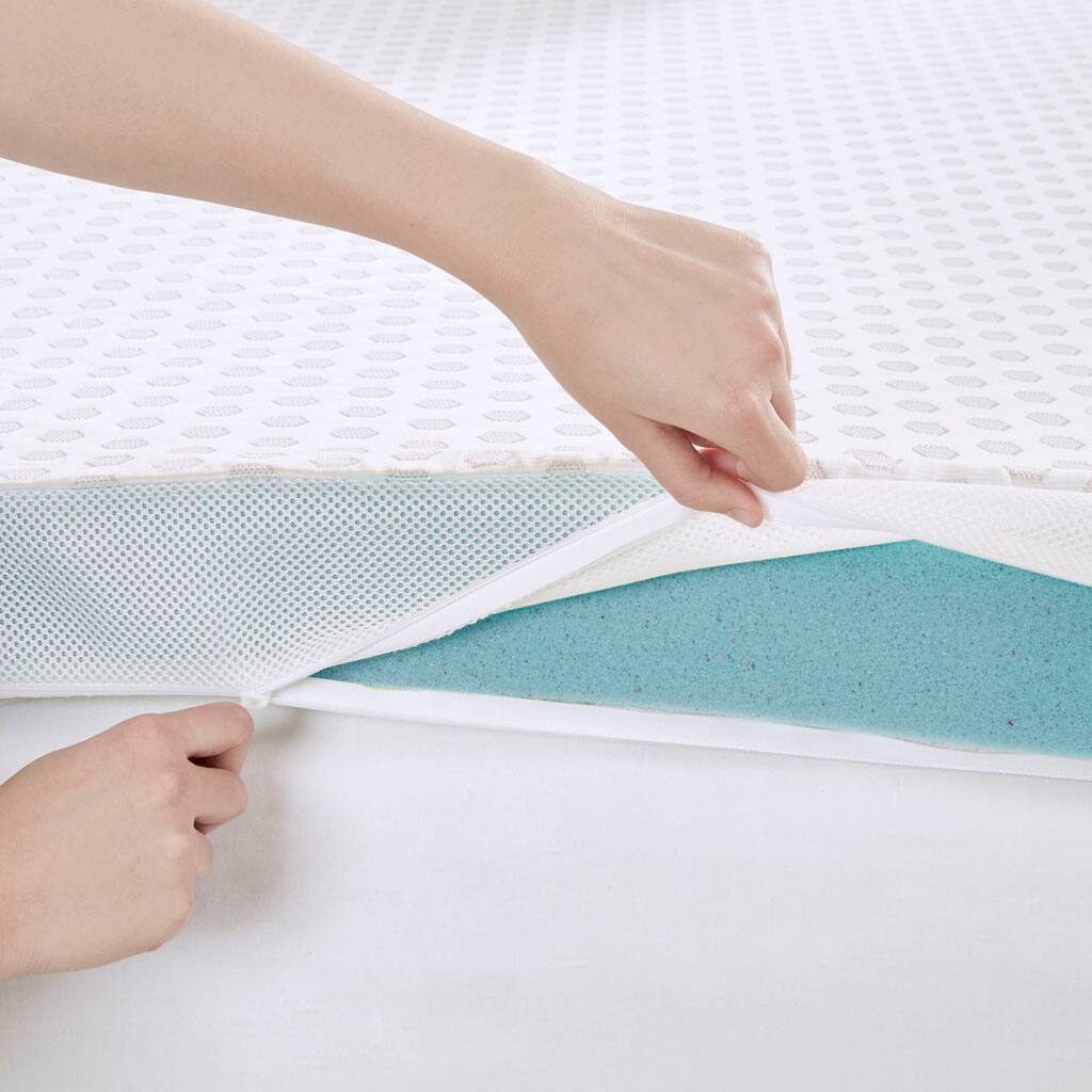 Alt View 5. Glintex - 3" Cooling Gel Memory Foam Mattress Topper, Hypoallergenic Cover, Pressure Relief and Soft Support - White.