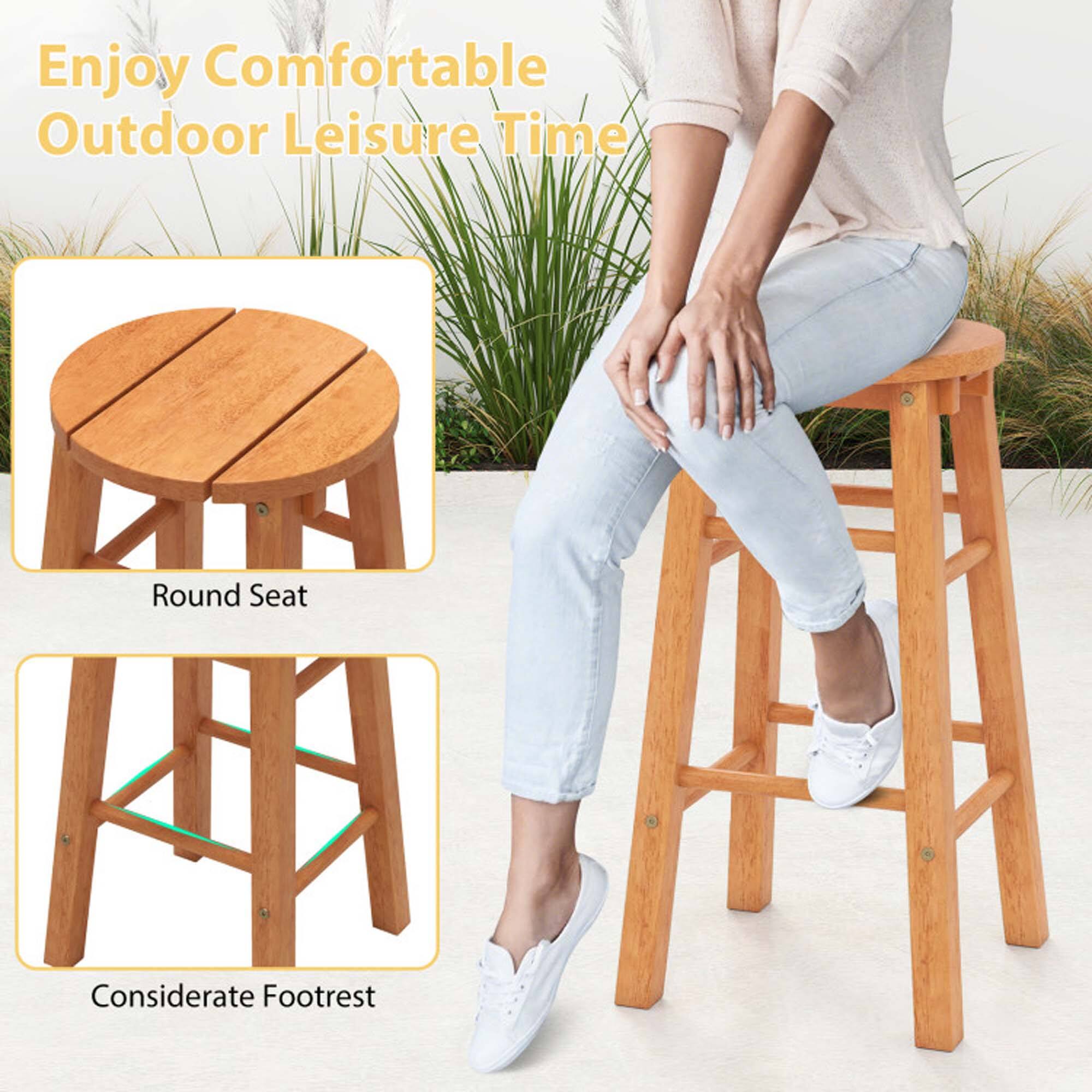 Enjoy Comfortable Outdoor Leisure Time  
Round Seat  
Considerate Footrest