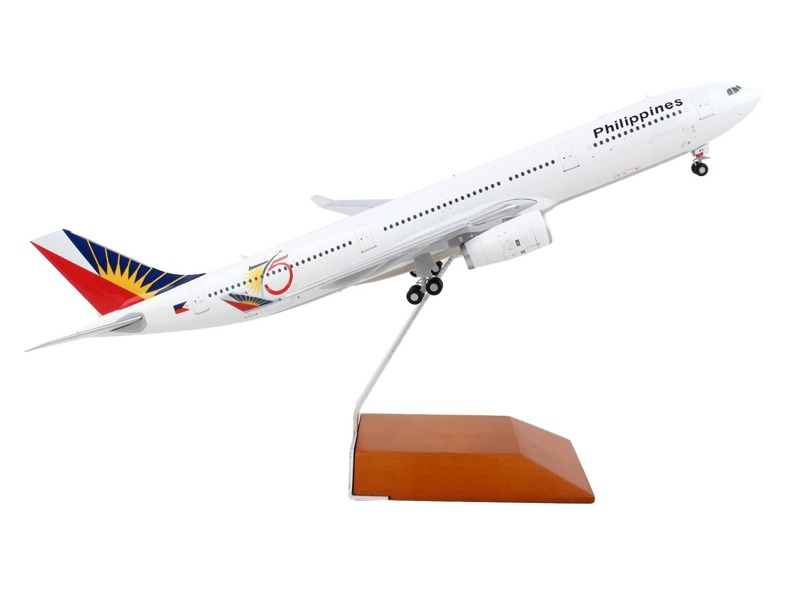 Angle. GeminiJets - Airbus A330-300 Commercial Aircraft Philippine Airlines 75th Anniversary White Tail Graphics Gemini 200 1/200 - White Tail Graphics.