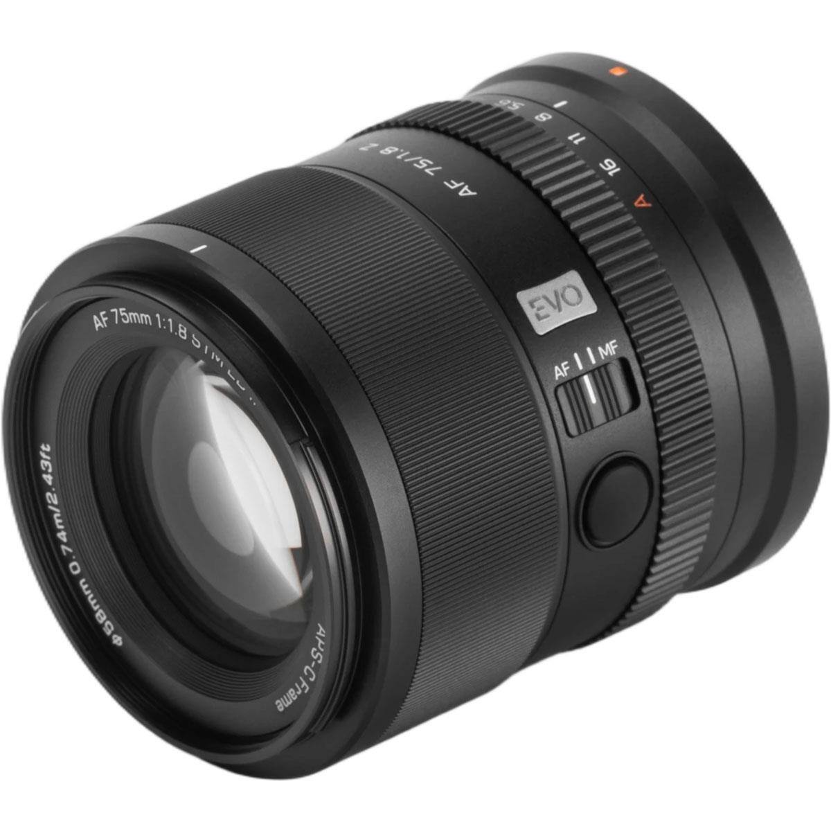 es 8 Z 75/1.8 AF

11 16

AF 75mm 1:1.8 SIMED 43ft 0.74m/2. O 58mm APS-C Frame

EVO / / MF AF