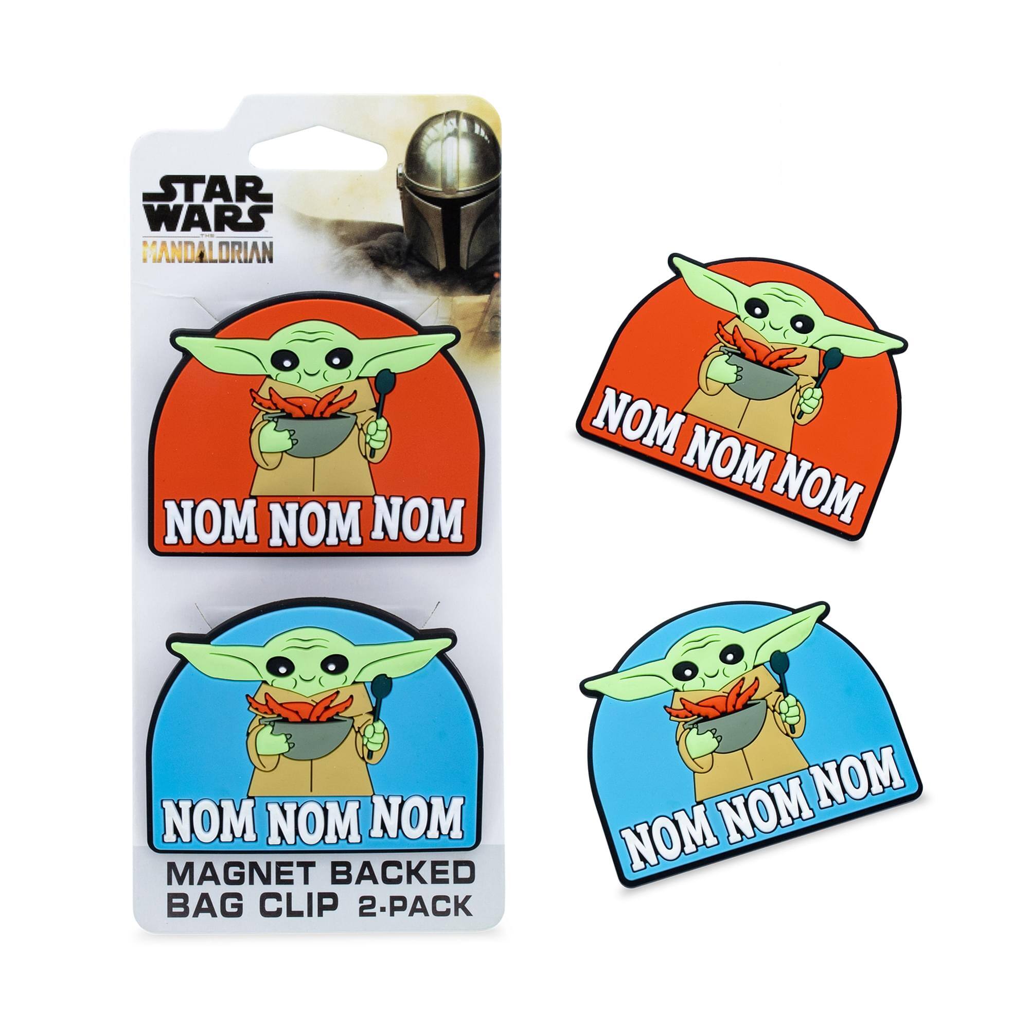 STAR WARS MANDALORIAN  
NOM NOM NOM  
NOM NOM NOM  
MAGNET BACKED BAG CLIP 2-PACK