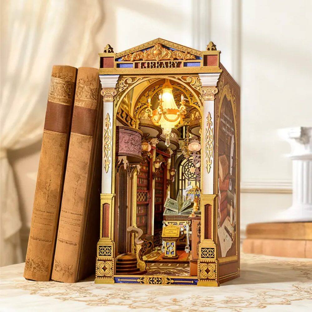 Angle. 3D Puzzle - DIY 3D Book Nook Kit: Library of Wonders 258 pieces.