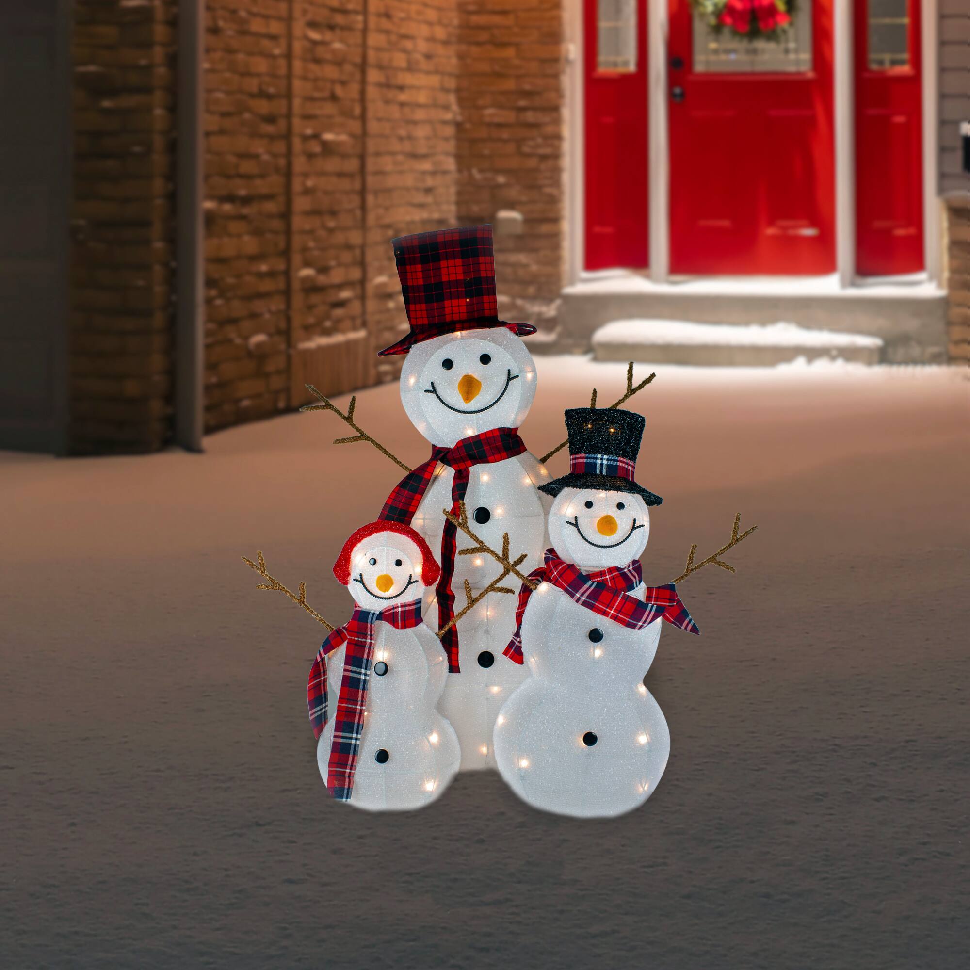Christmas Village Houses Toyland® Mini Christmas Village & Shop Scene Set With LED Lights - Christmas Decorations (25 Piece Village) - Christmas Shop Christmas Town