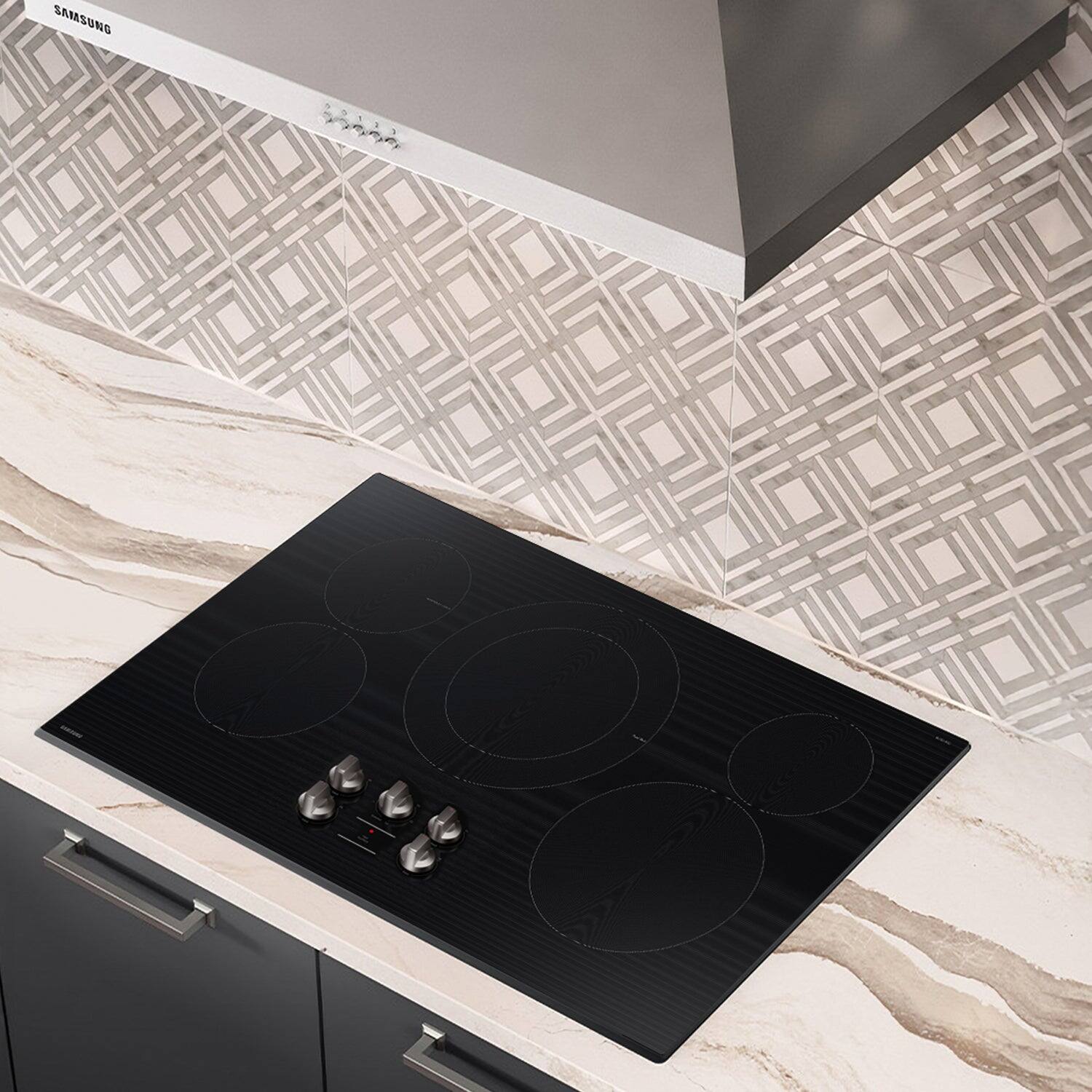 Alt View 16. Samsung - 36" Built-In Electric Cooktop with 5 Burners and ENERGY STAR® Certified - Black.