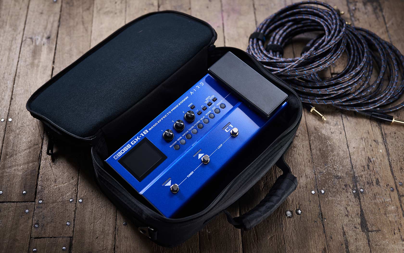A13D WHITE ENTEN PROCESSOR ENT FEDALITY MEHU EST T REYVERS EFFECTS 0 DELAY BASS - PR3/TG AMPEAR GX-1B FRUCOMP COVDs LOOP OBOSS TUNER