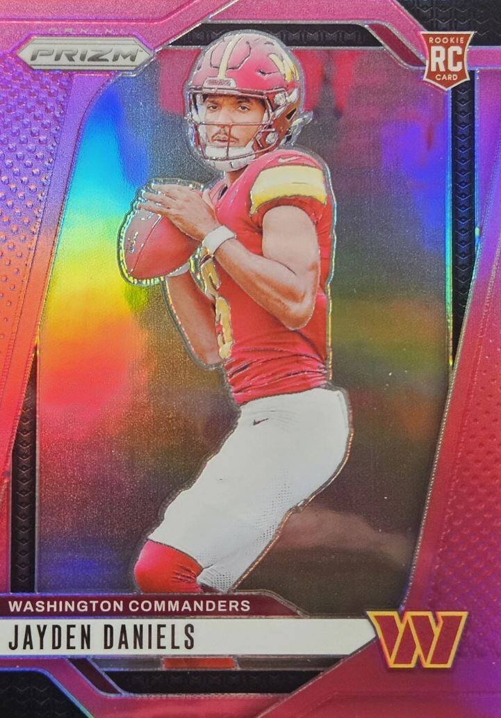 PRIZM  
ROOKIE RC CARD  
WASHINGTON COMMANDERS  
JAYDEN DANIELS