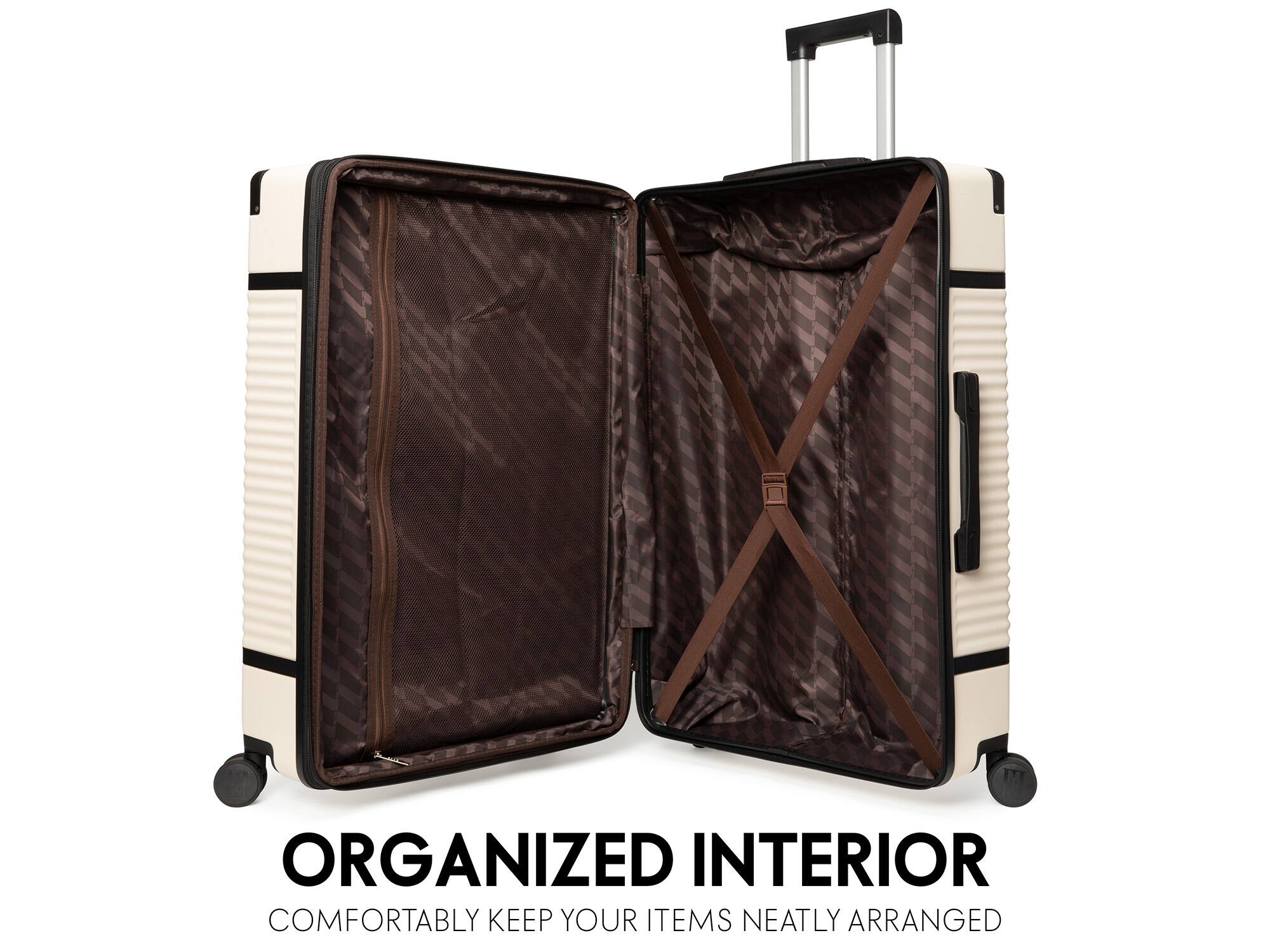 ORGANIZED INTERIOR
COMFORTABLY KEEP YOUR ITEMS NEATLY ARRANGED