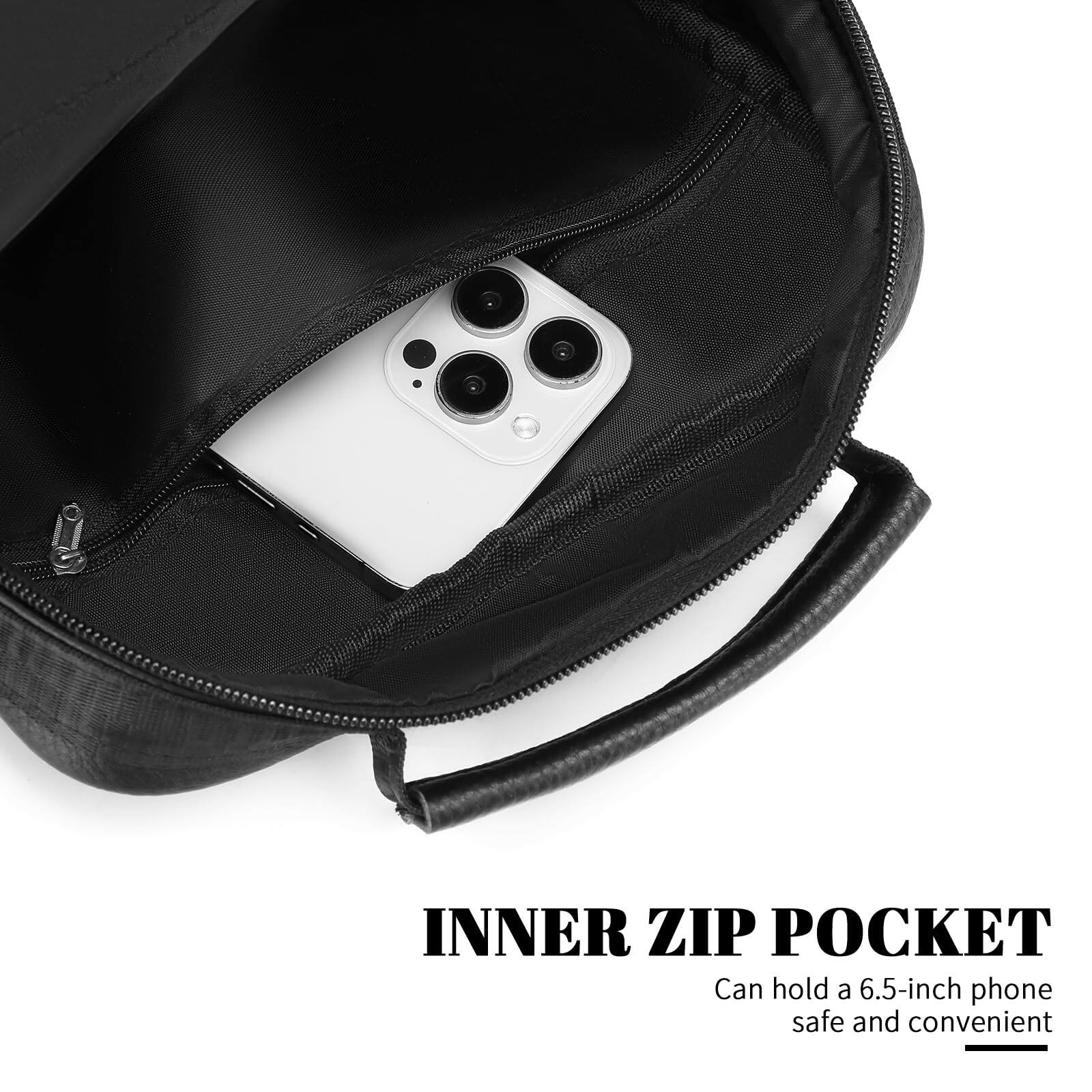 INNER ZIP POCKET  
Can hold a 6.5-inch phone safe and convenient