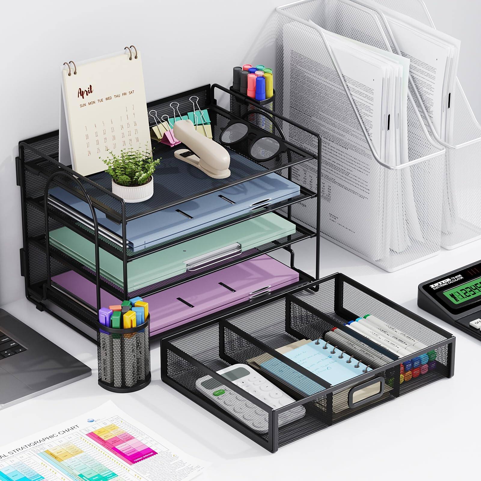 Sure, here is the corrected and grouped text from the image:

---

**April**

SUN MON TUE WED THU FRI SAT

1 2 3 4 5 6 7

8 9 10 11 12 13 14

15 16 17 18 19 20 21

22 23 24 25 26 27 28

29 30

---

**Geological Chart**

---

**Stratigraphic Chart**

---

**12:39**

---