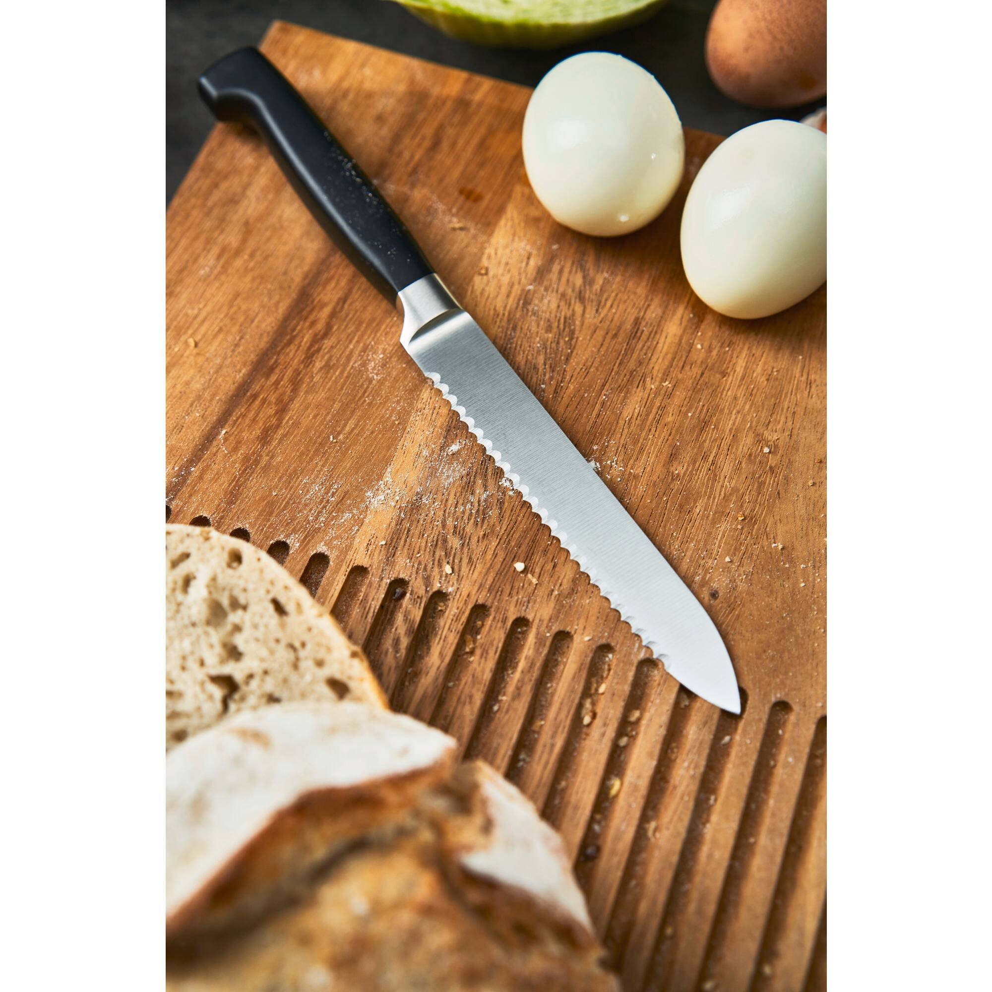 Alt View 6. ZWILLING - ZWILLING Four Star 5-inch Serrated Utility Knife - Stainless Steel.