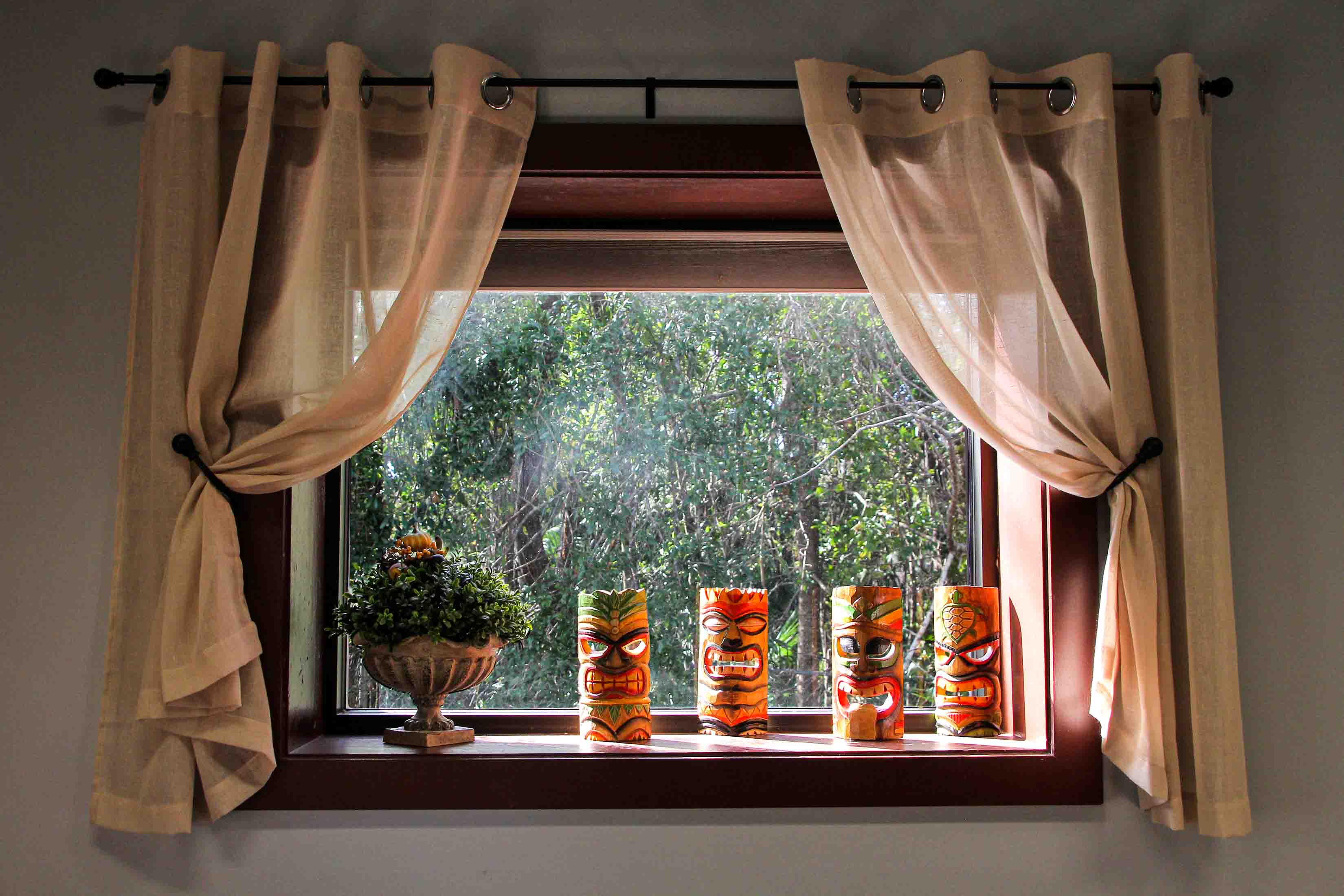 Alt View 3. Zeckos - Hand Carved Wood Art Polynesian Party Hawaiian Tiki Masks 10 Piece Set 10 Inch - Multicolored.