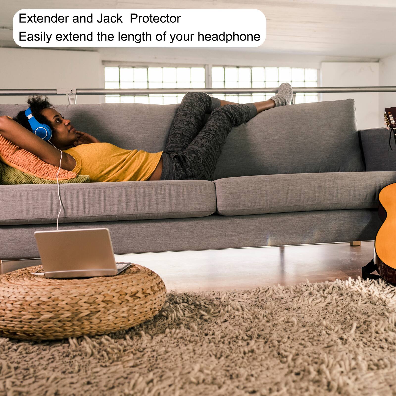 Extender and Jack Protector  
Easily extend the length of your headphone