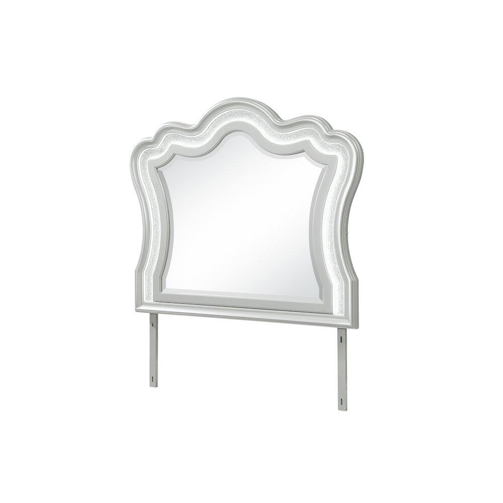 Left. Global Furniture USA - Aria Silver Mirror With Led - Silver.