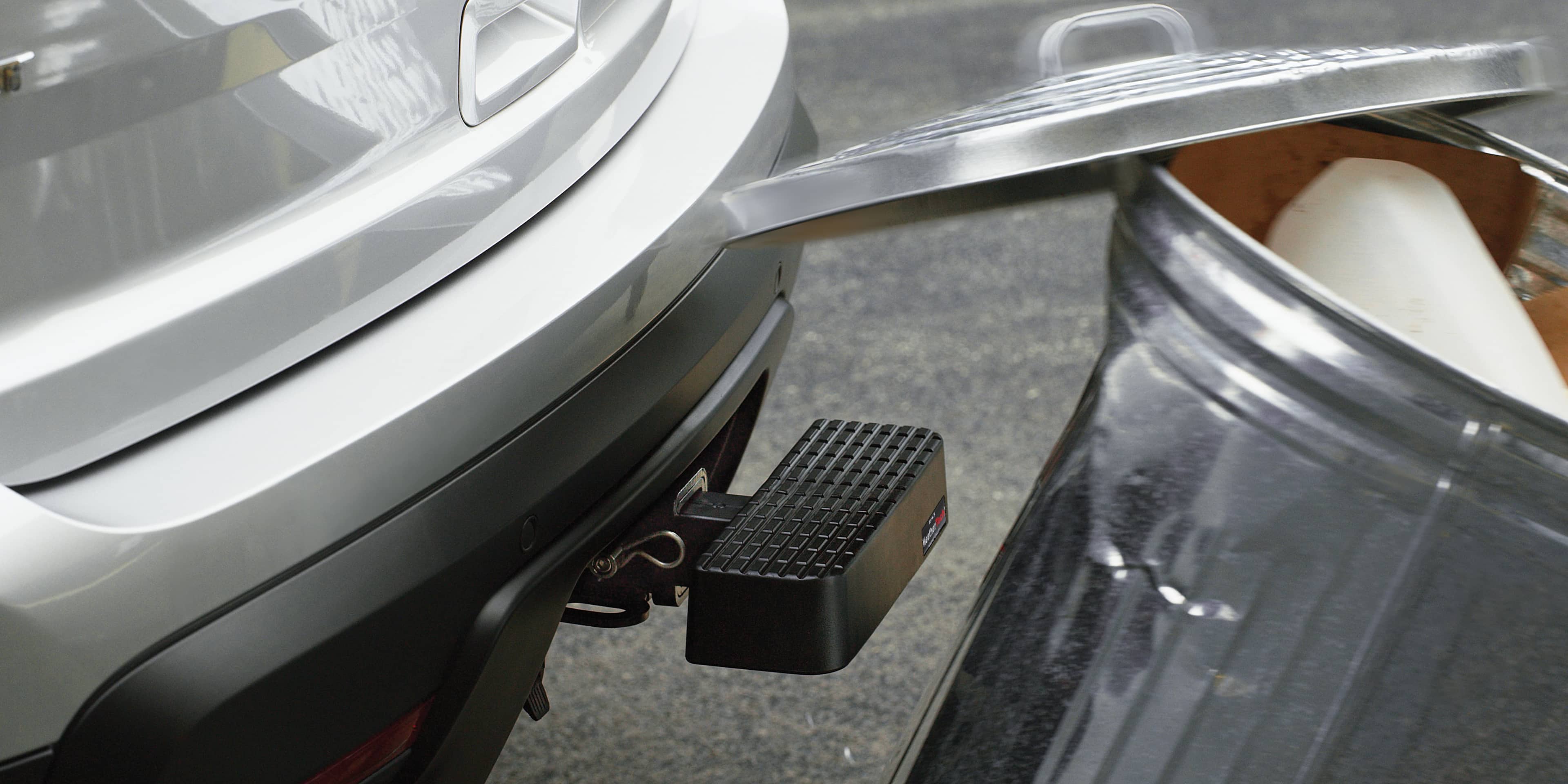 Angle. WeatherTech - BumpStep - Black.