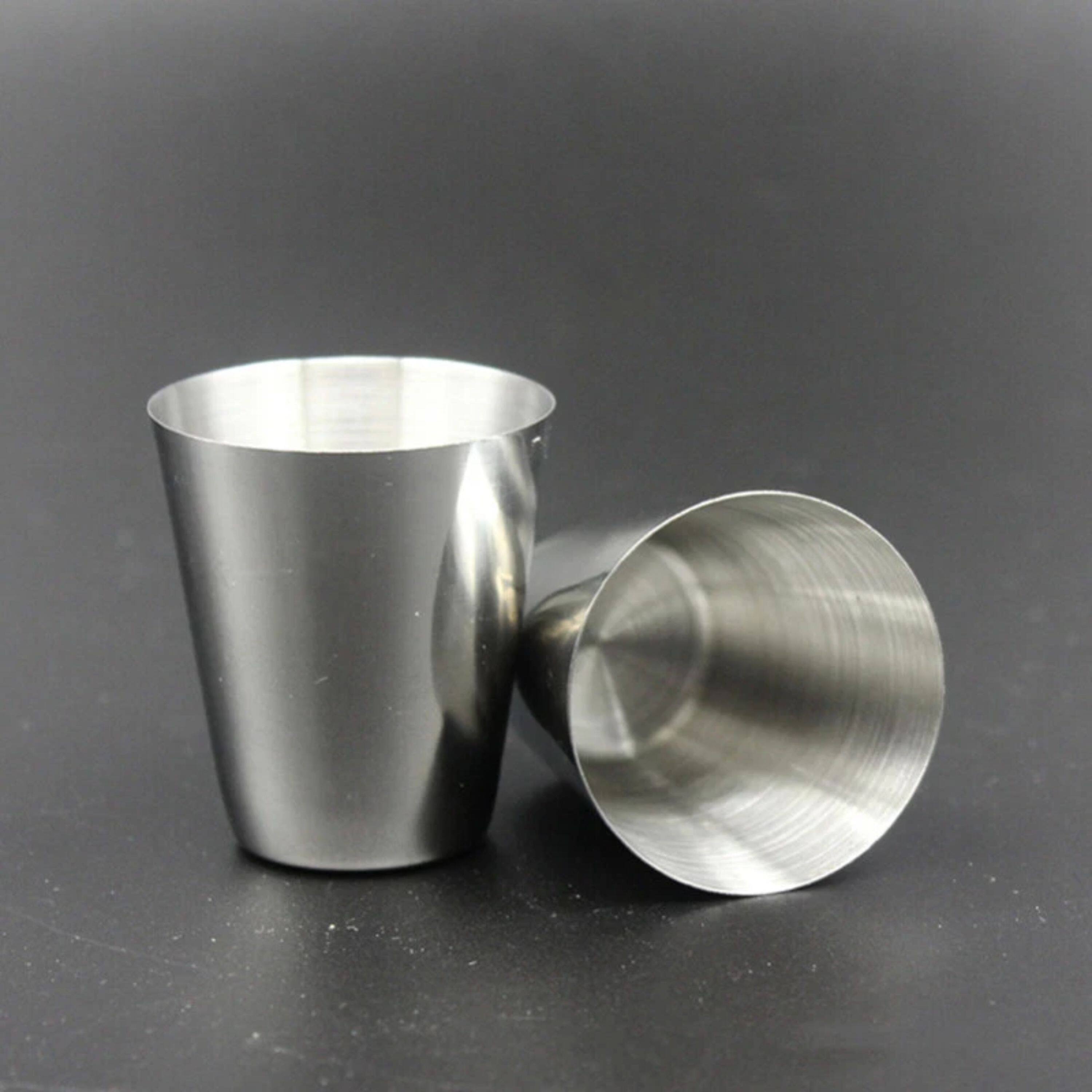 Angle. Kitcheniva - Stainless Steel Shot Glass Glasses 30ml Set 6 Pack - Silver.