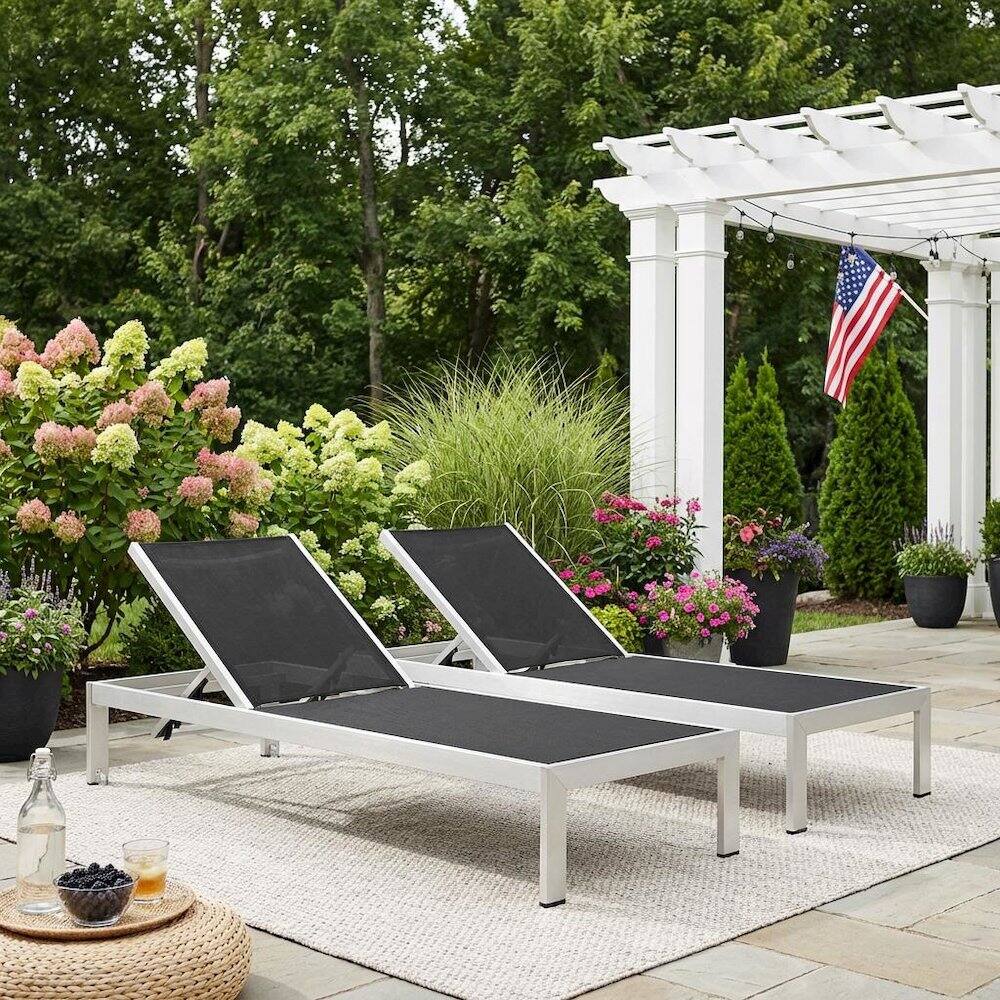 Left. Outdoor Escape - Outdoor Patio Aluminum Chaise Lounge Set Of 2 With Cushioned Seat Comfort - Black.