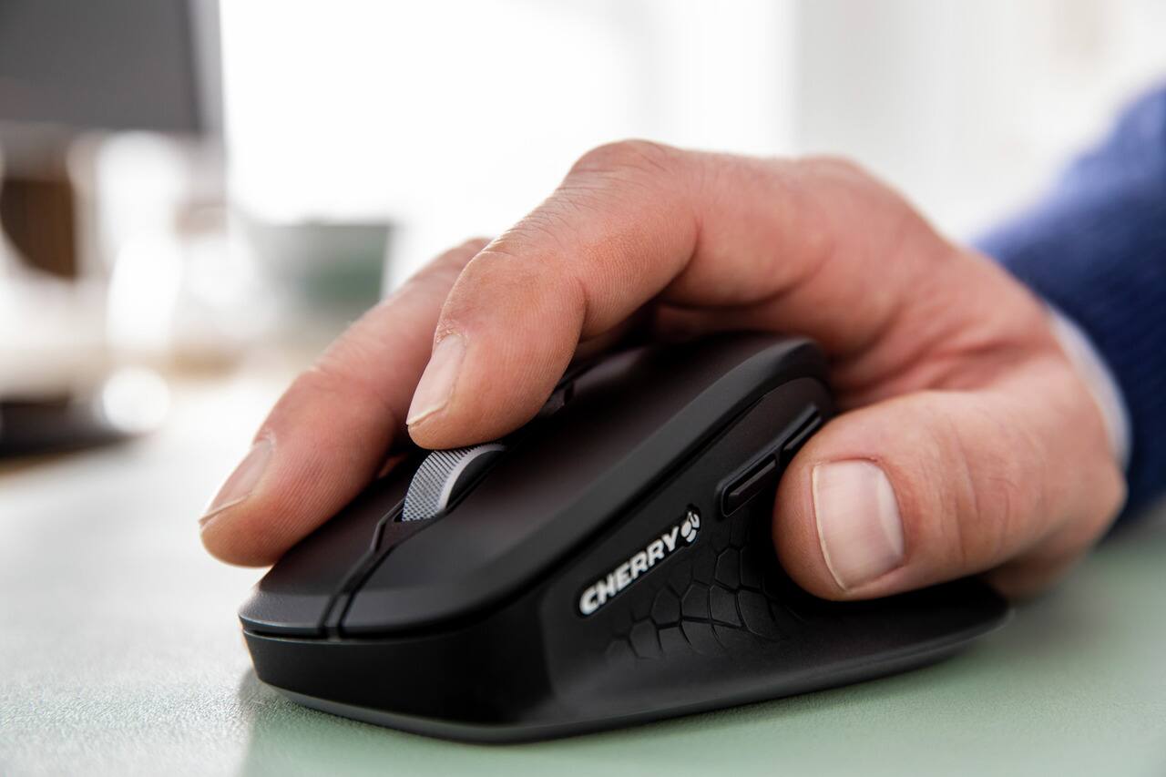 Back. CHERRY - STREAM MOUSE COMFORT BK - Black.