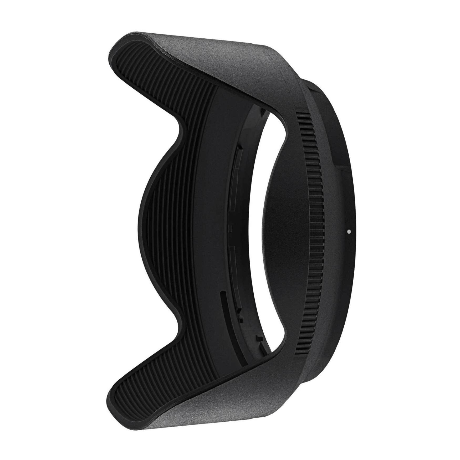 Left. Nikon - Nikon Z 6II Mirrorless Digital Camera with 24-200mm f/4-6.3 VR Lens Bundle.