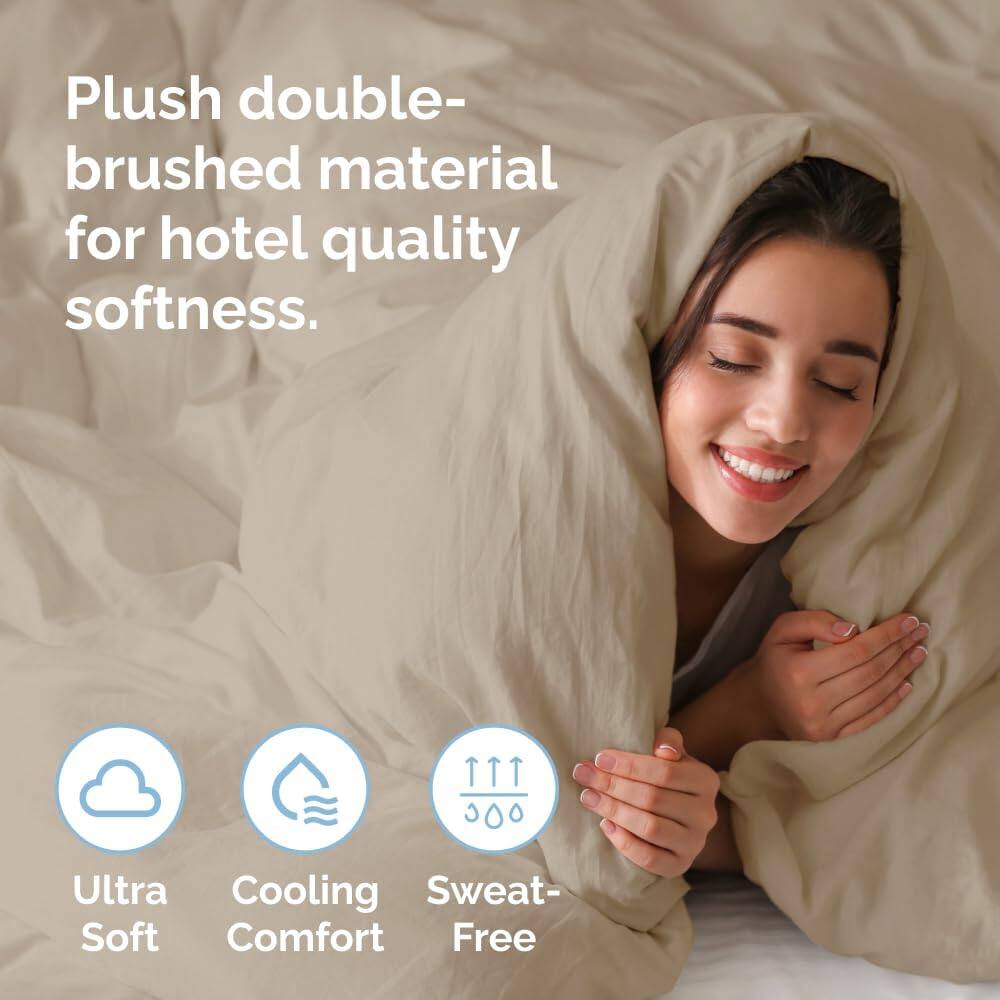Plush double-brushed material for hotel quality softness.

Ultra Soft  
Cooling Comfort  
Sweat-Free