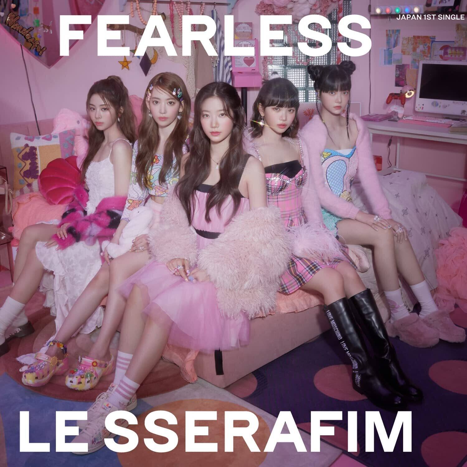 FEARLESS  
JAPAN 1ST SINGLE  
LE SSSERAFIM