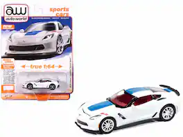 Autoworld - 2018 Chevrolet Corvette Grand Sport Arctic White with Blue Stripe and Red Interior "Sports Cars" Series 1/64 - White And Blue