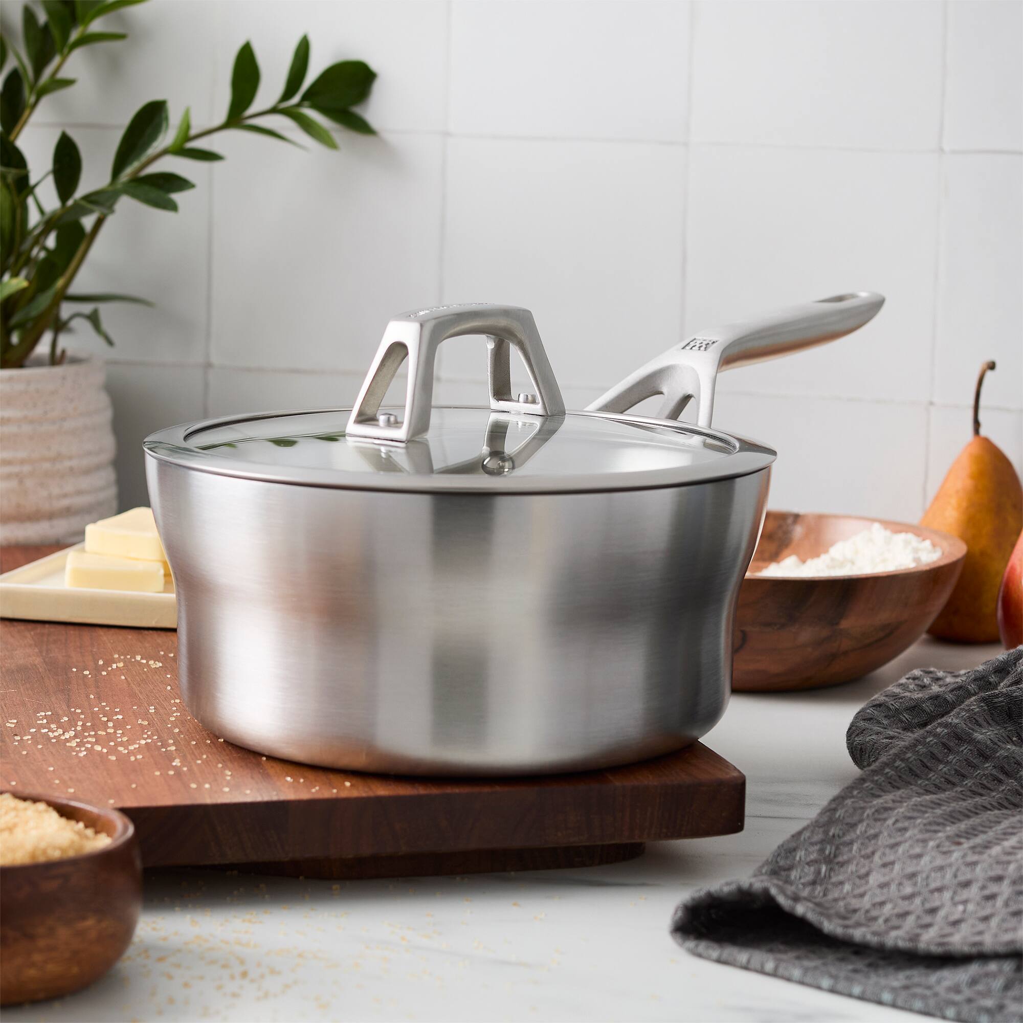 Alt View 5. ZWILLING - ZWILLING Motion Stainless Steel 2.5-qt Stainless Steel Saucepan with Lid - Stainless Steel.