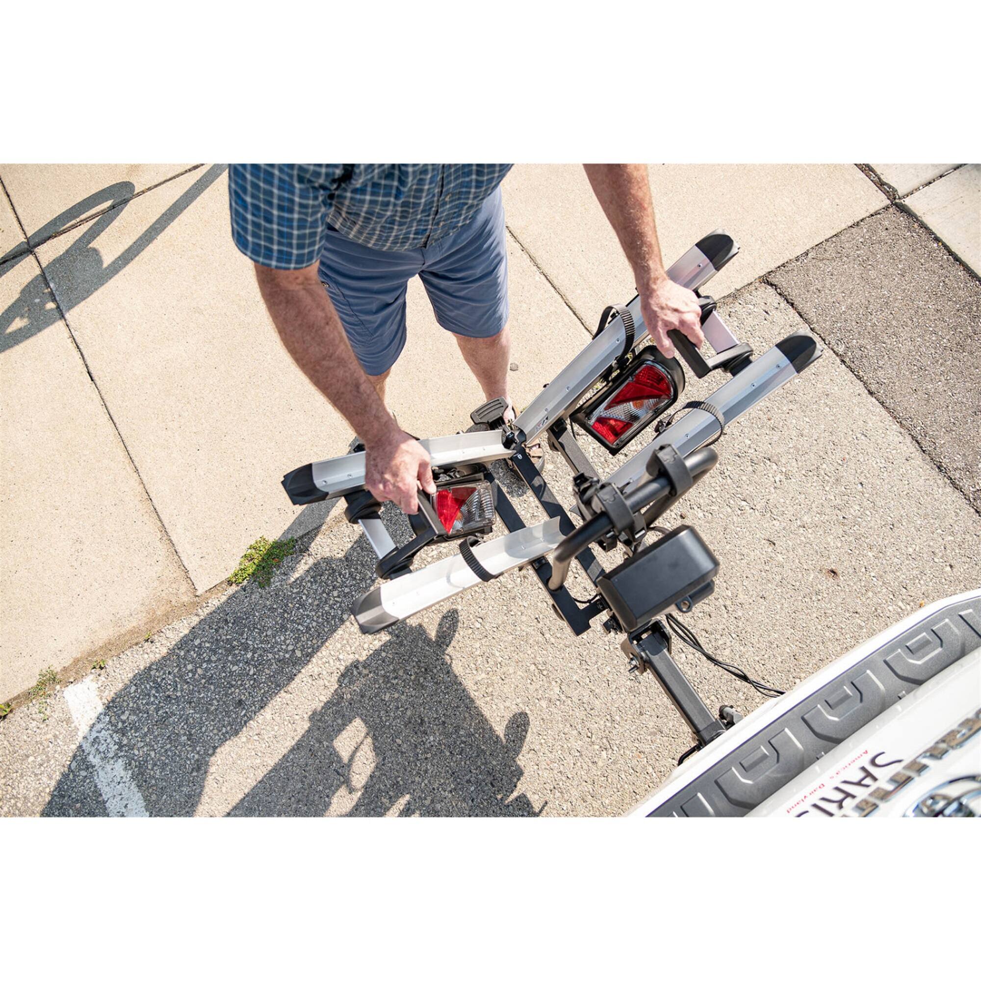 T T arsatran SAKI - LEEC