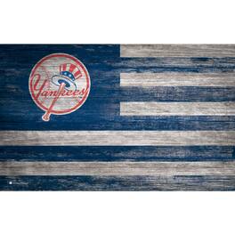 Fan Creations - New York Yankees 11'' x 19'' Distressed Flag Sign - Multicolor
