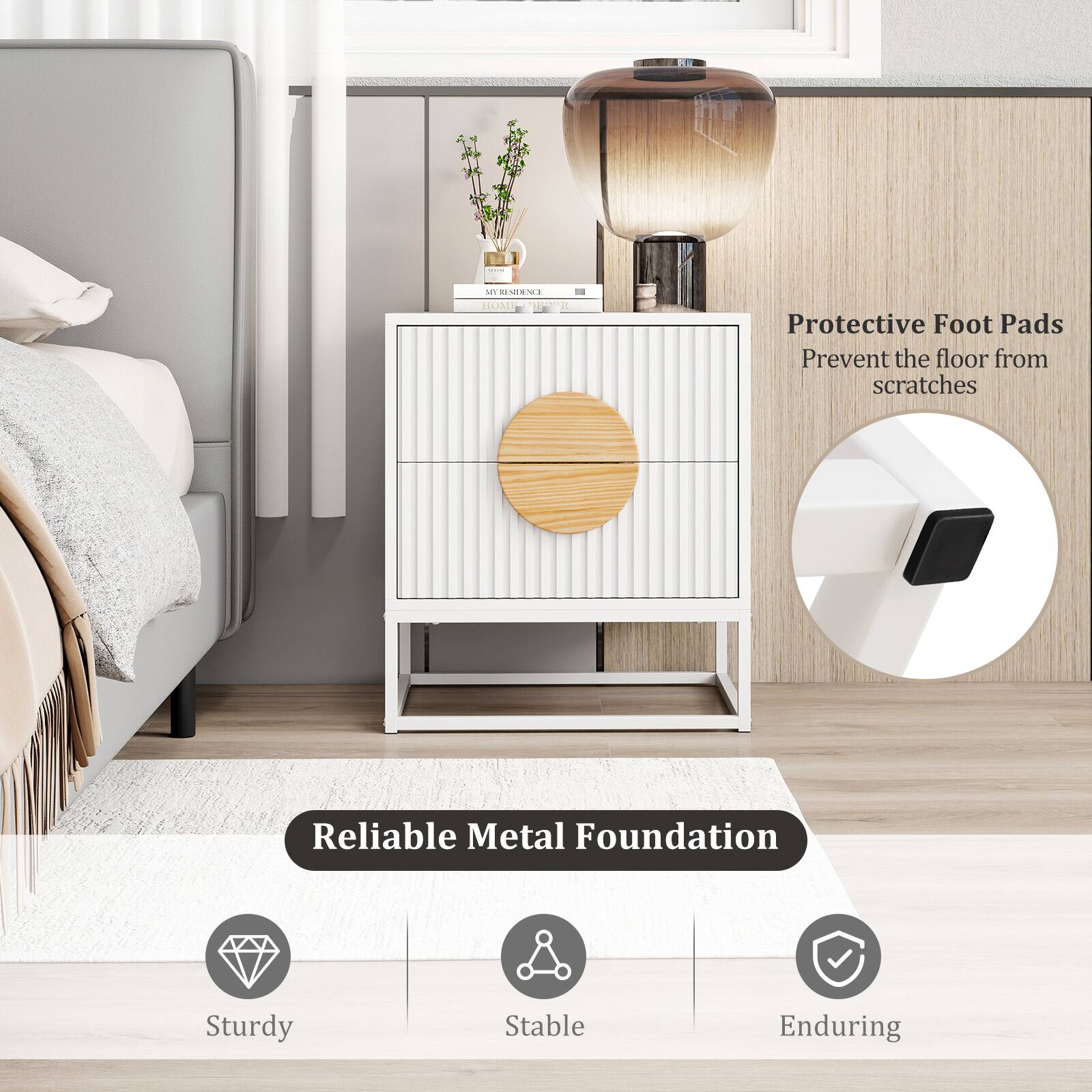 MY RENDENCE HOME  
Protective Foot Pads Prevent the floor from scratches  
Reliable Metal Foundation  
Sturdy  
Stable  
Enduring