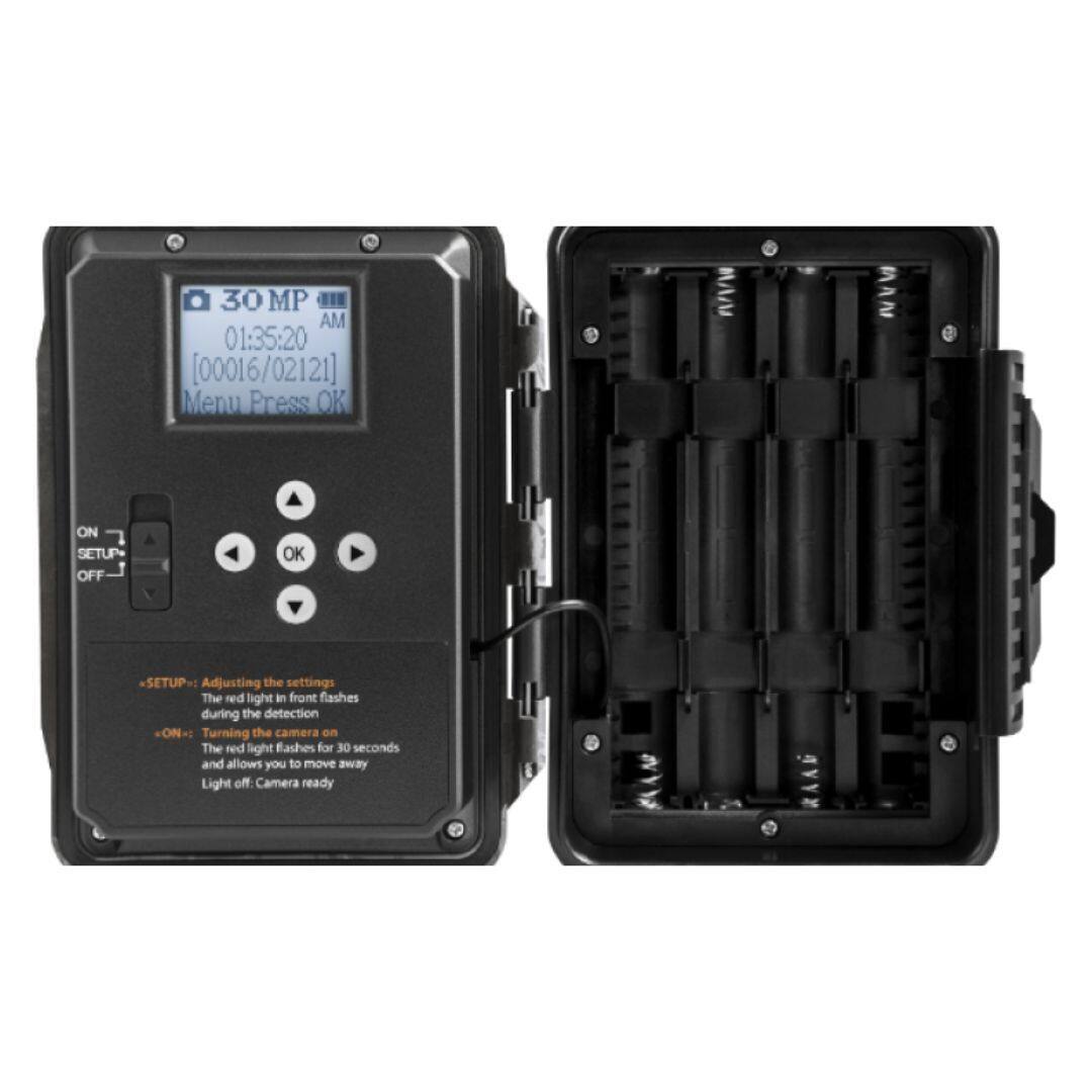 30 MP  
01:35:20 AM  
[00016/0212]  
Menu Press OK  

SETUP: Adjusting the settings  
The red light in front flashes during the detection  

ON: Turning the camera on  
The red light flashes for 30 seconds and allows you to move away  
Light off. Camera ready