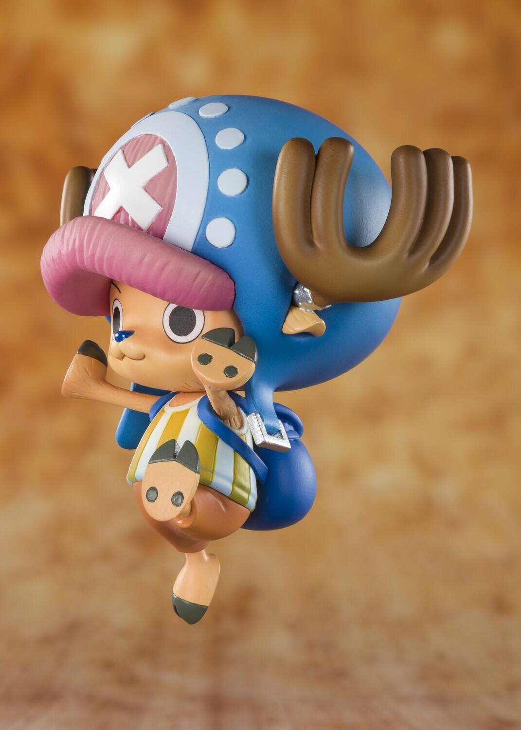Alt View 2. PopMarket - Tamashii Nations - One Piece - FiguartsZERO - Cotton Candy Lover Chopper Figure   - COLLECTIBLES - Multicolor.